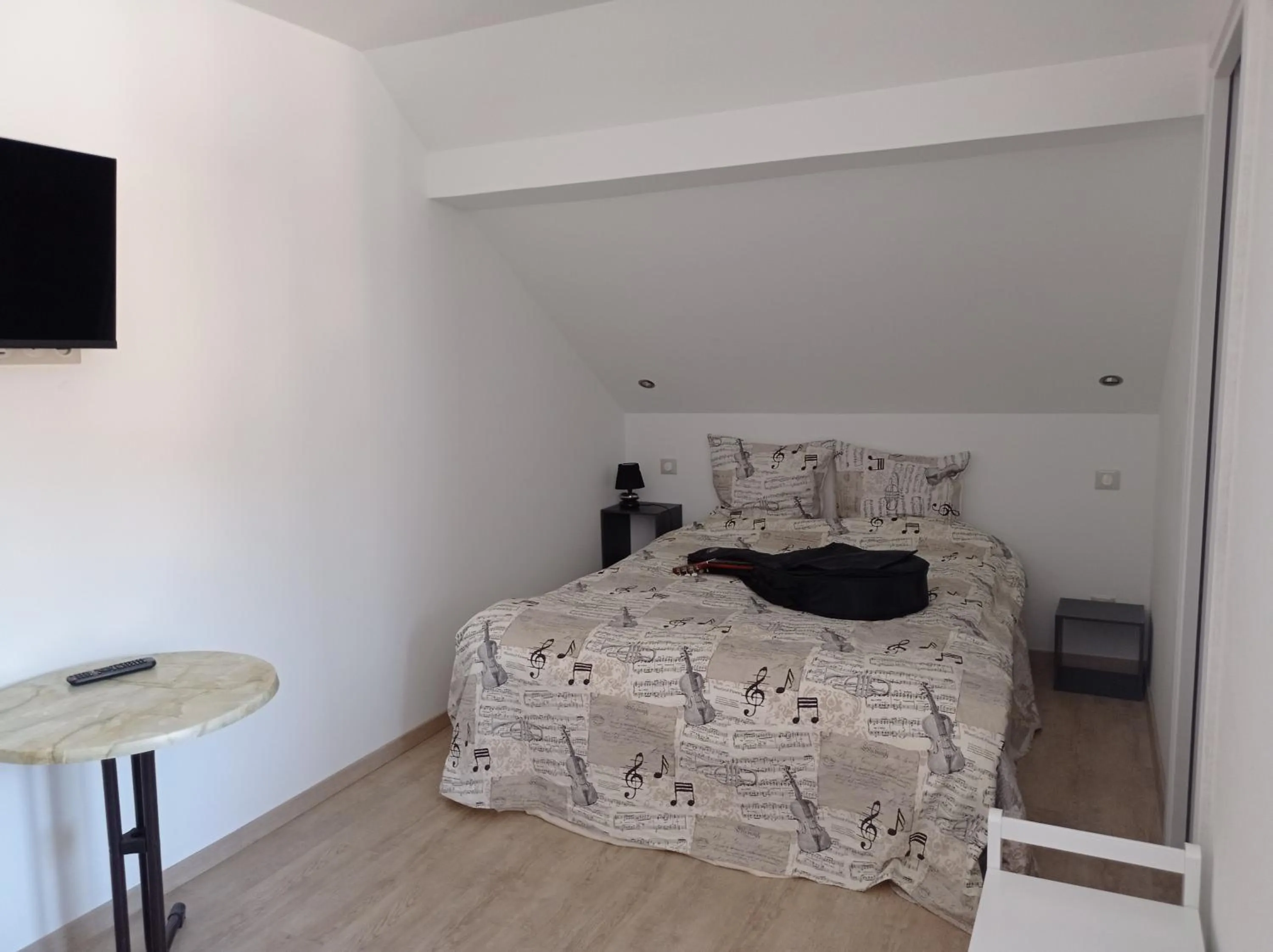 Bed in Les Clés de XOULCES