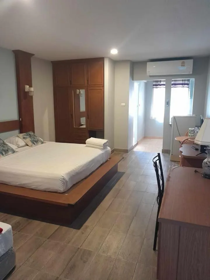 Bed in Green Beach Pattaya