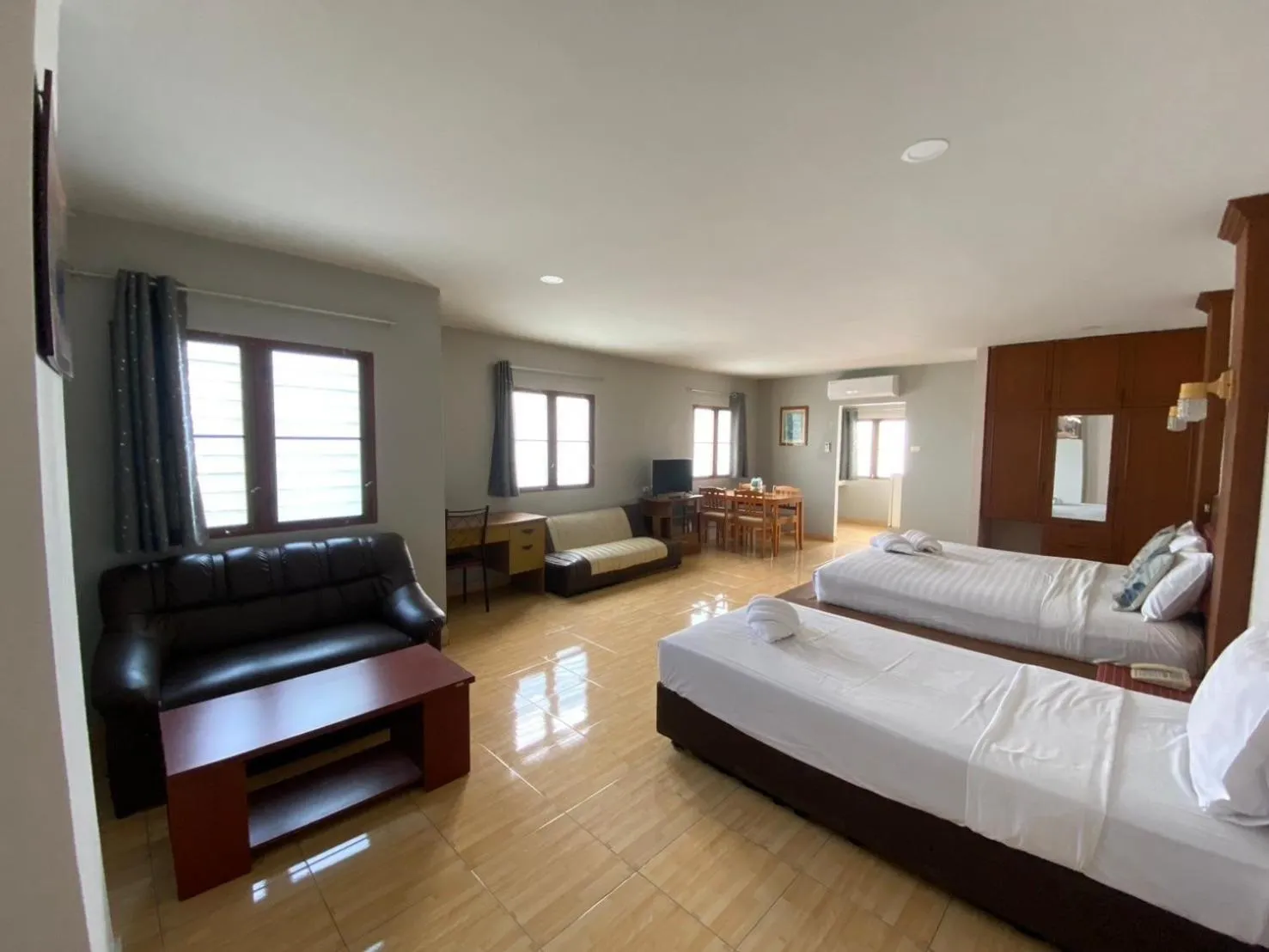 Bed in Green Beach Pattaya