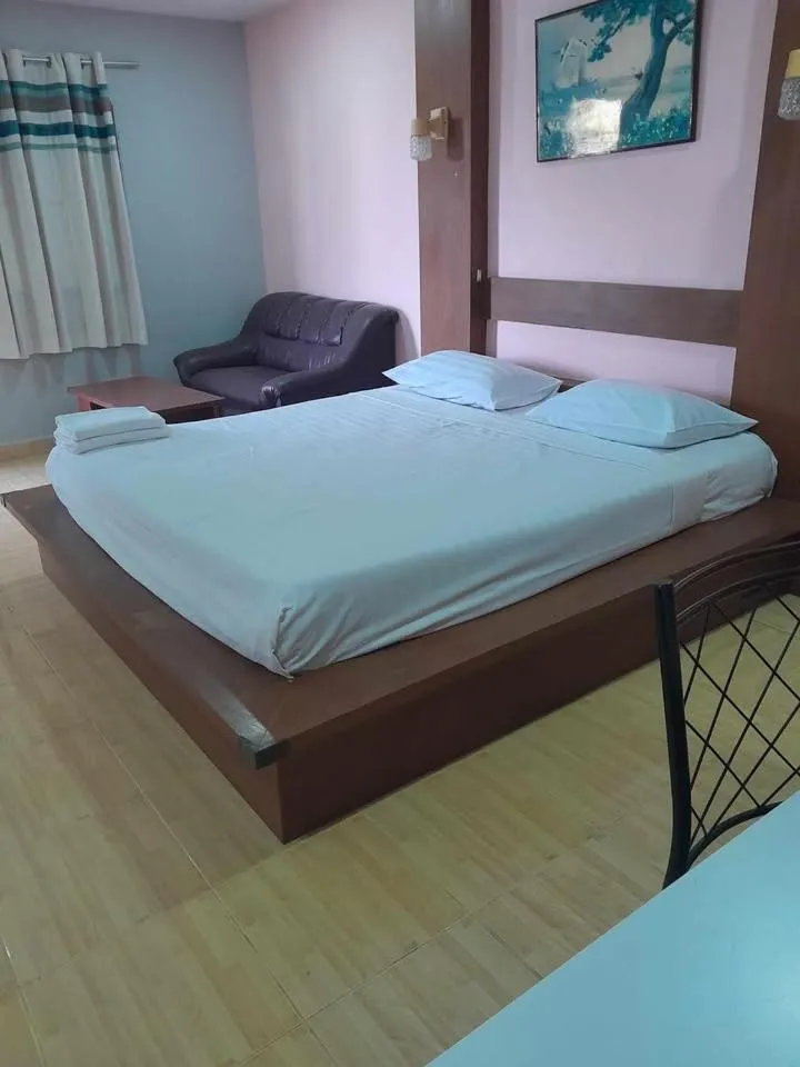 Bed in Green Beach Pattaya