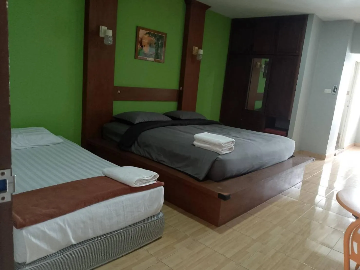 Bed in Green Beach Pattaya