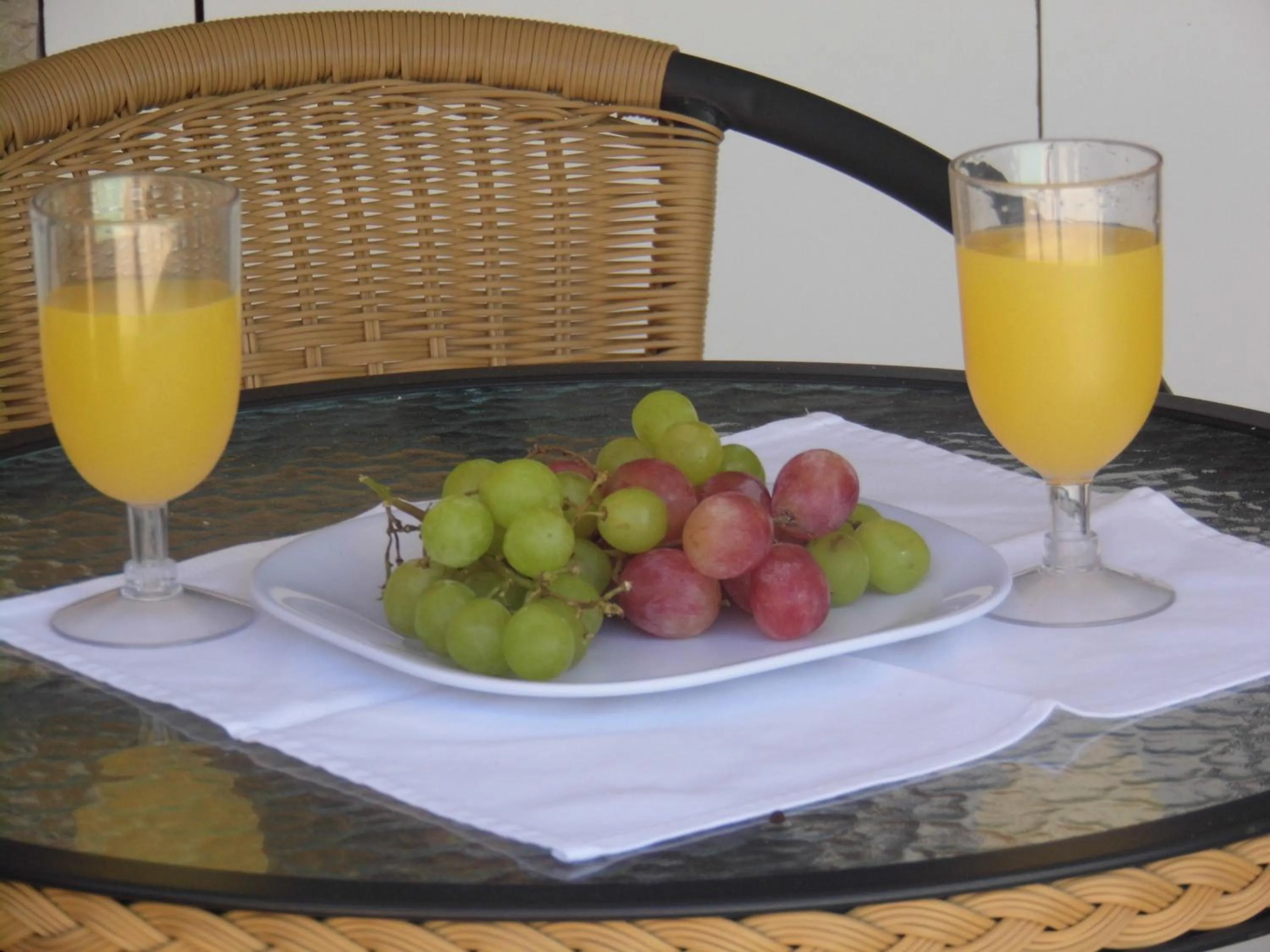 Food and drinks in Bhotani-on-Bax