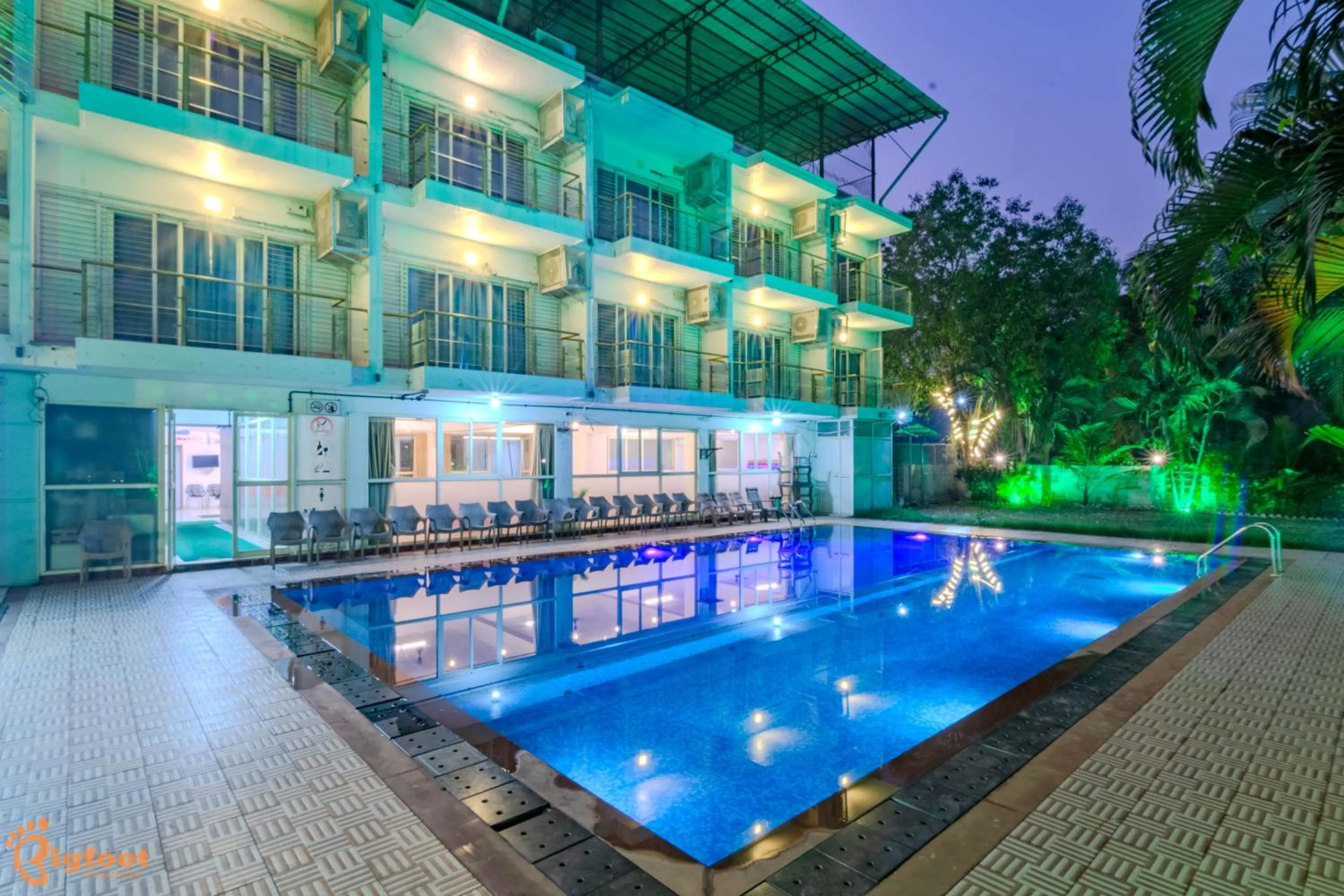 Swimming pool in Nilaya Nest Away