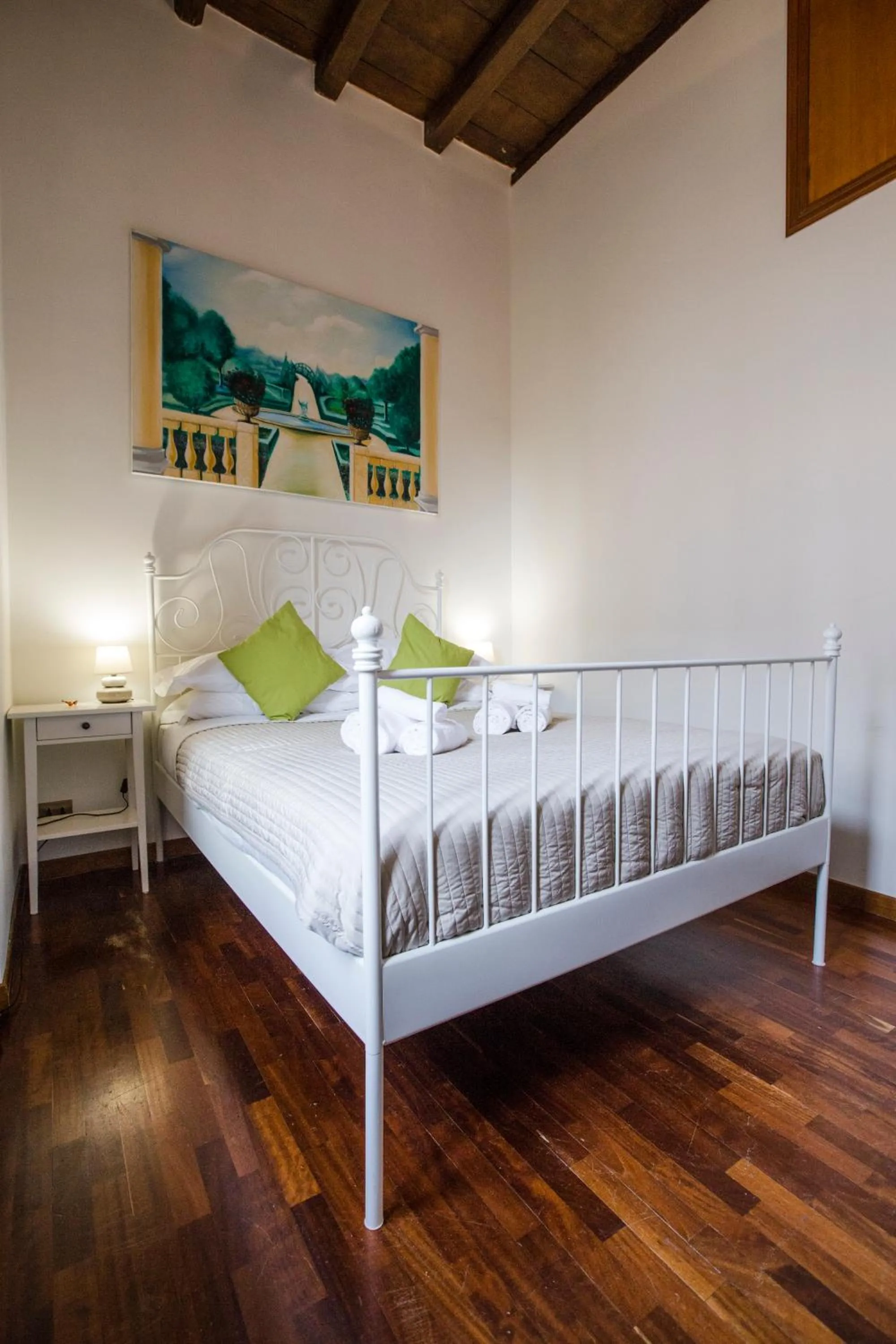 Bedroom, Bed in Pettinary Village B&B