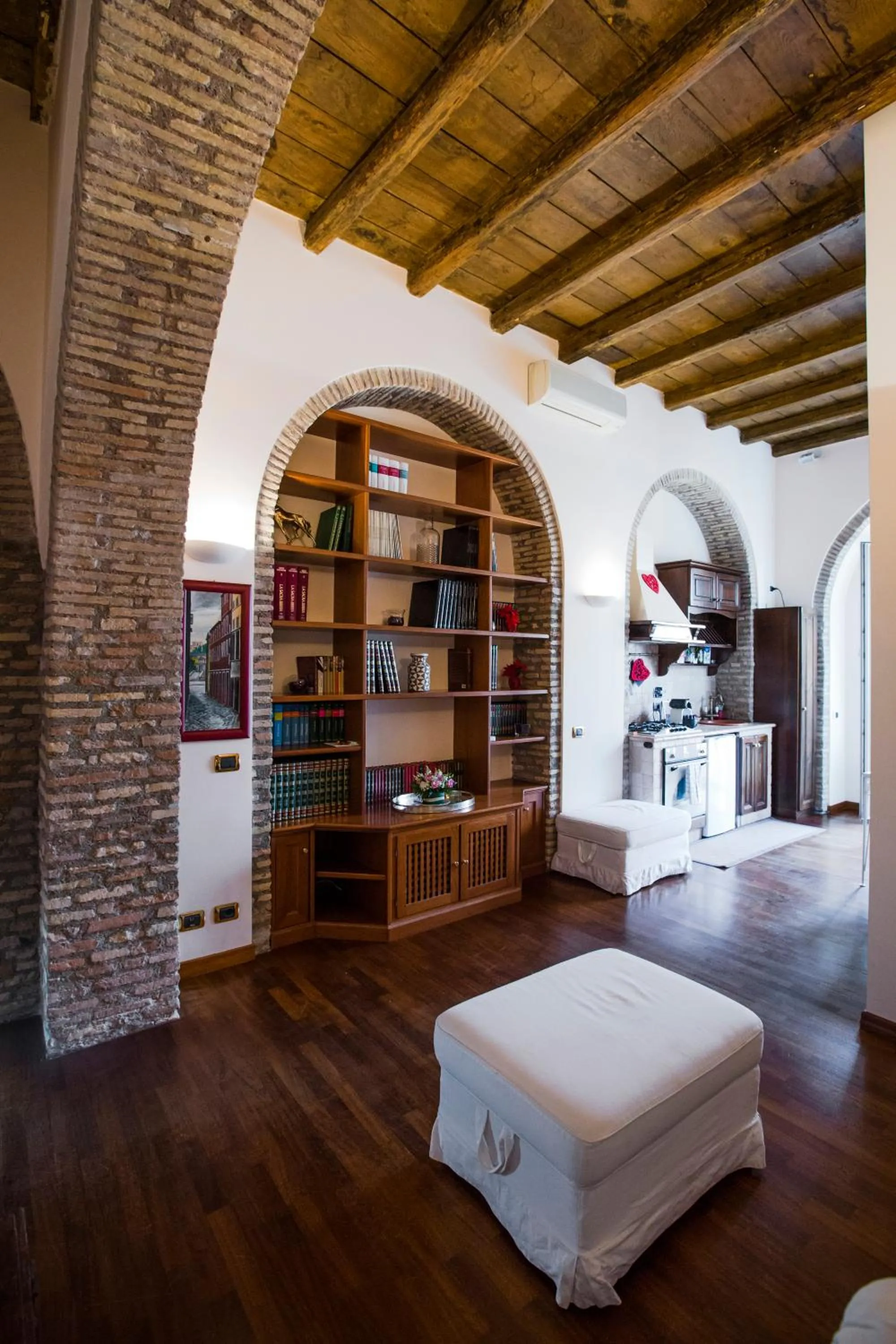 Living room, Bed in Pettinary Village B&B