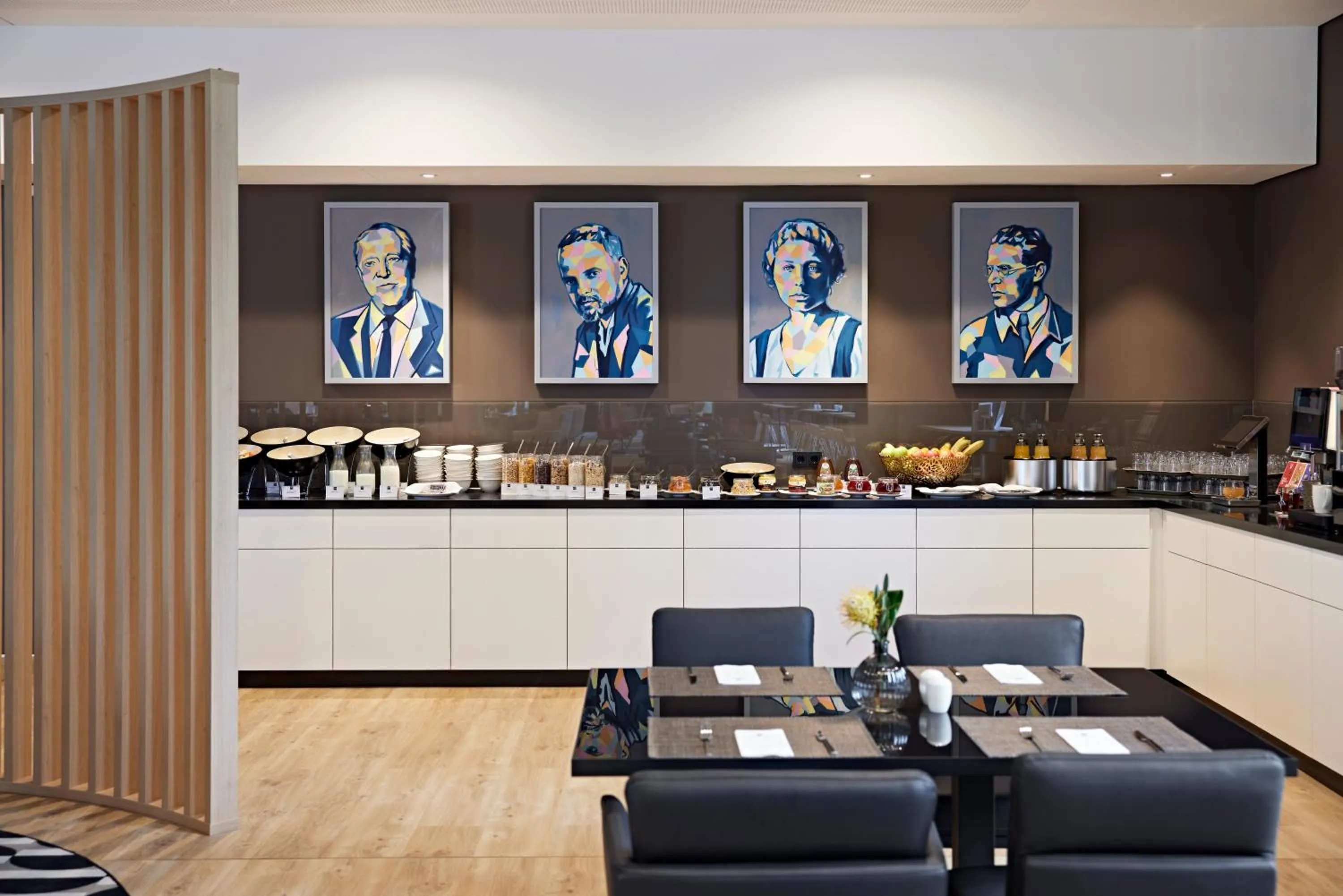 Restaurant/places to eat in LEGERE HOTEL Erfurt