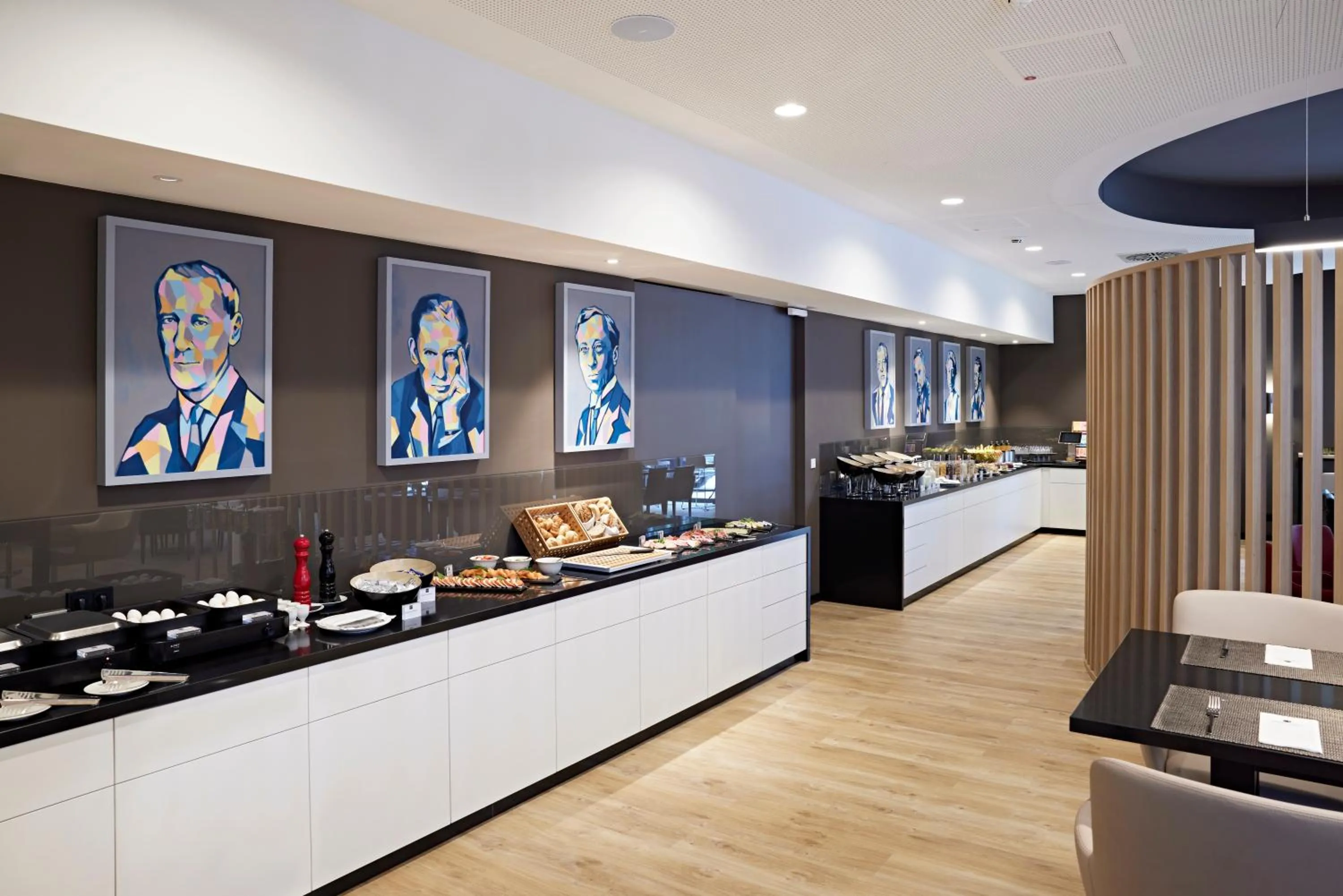 Restaurant/places to eat in LEGERE HOTEL Erfurt