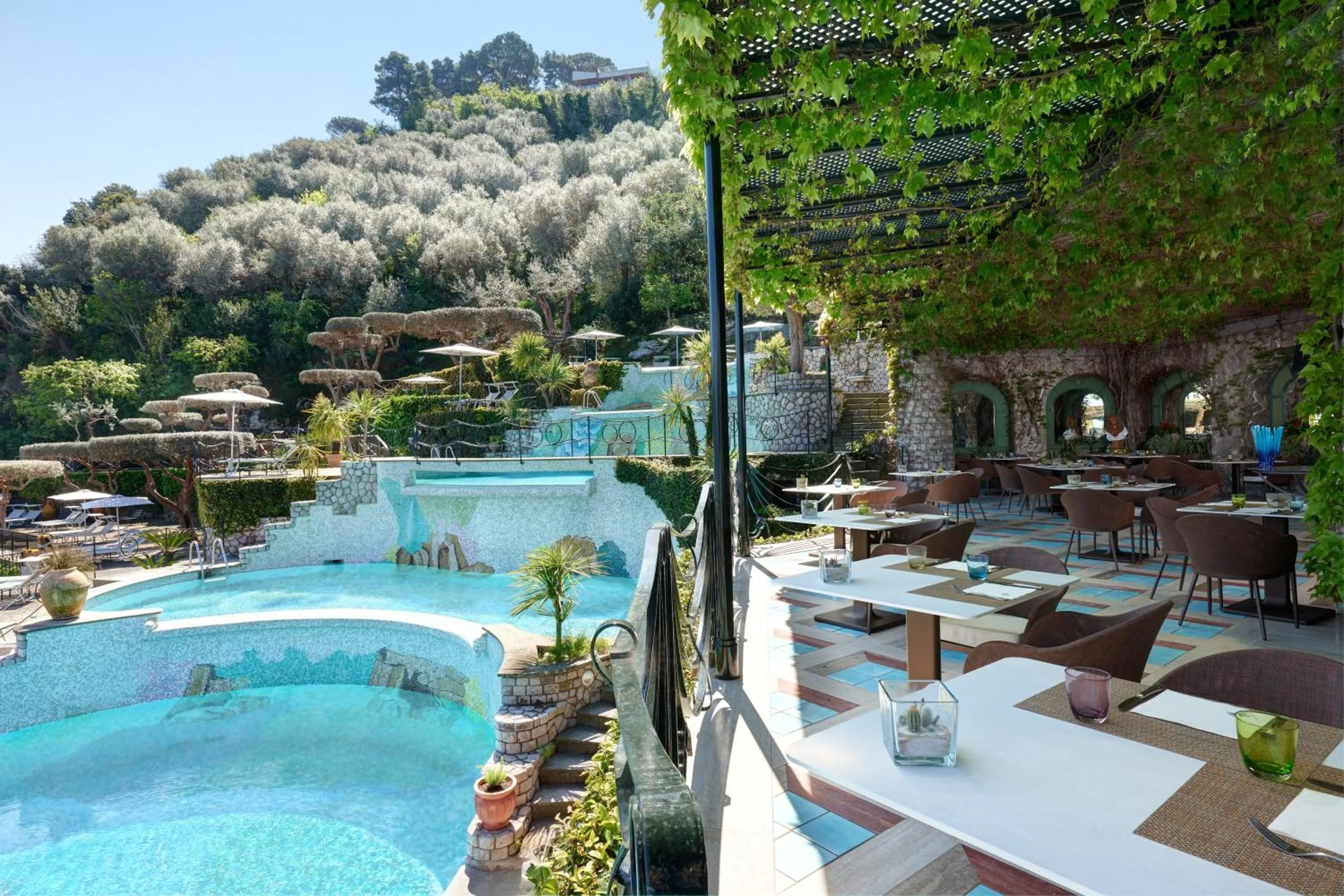 Property building in Grand Hotel Capodimonte