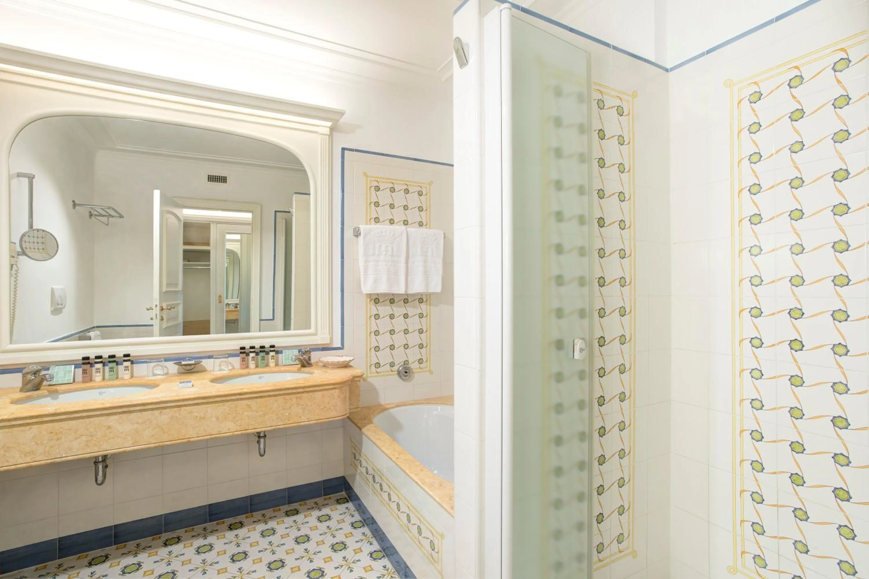 Bathroom in Grand Hotel Capodimonte