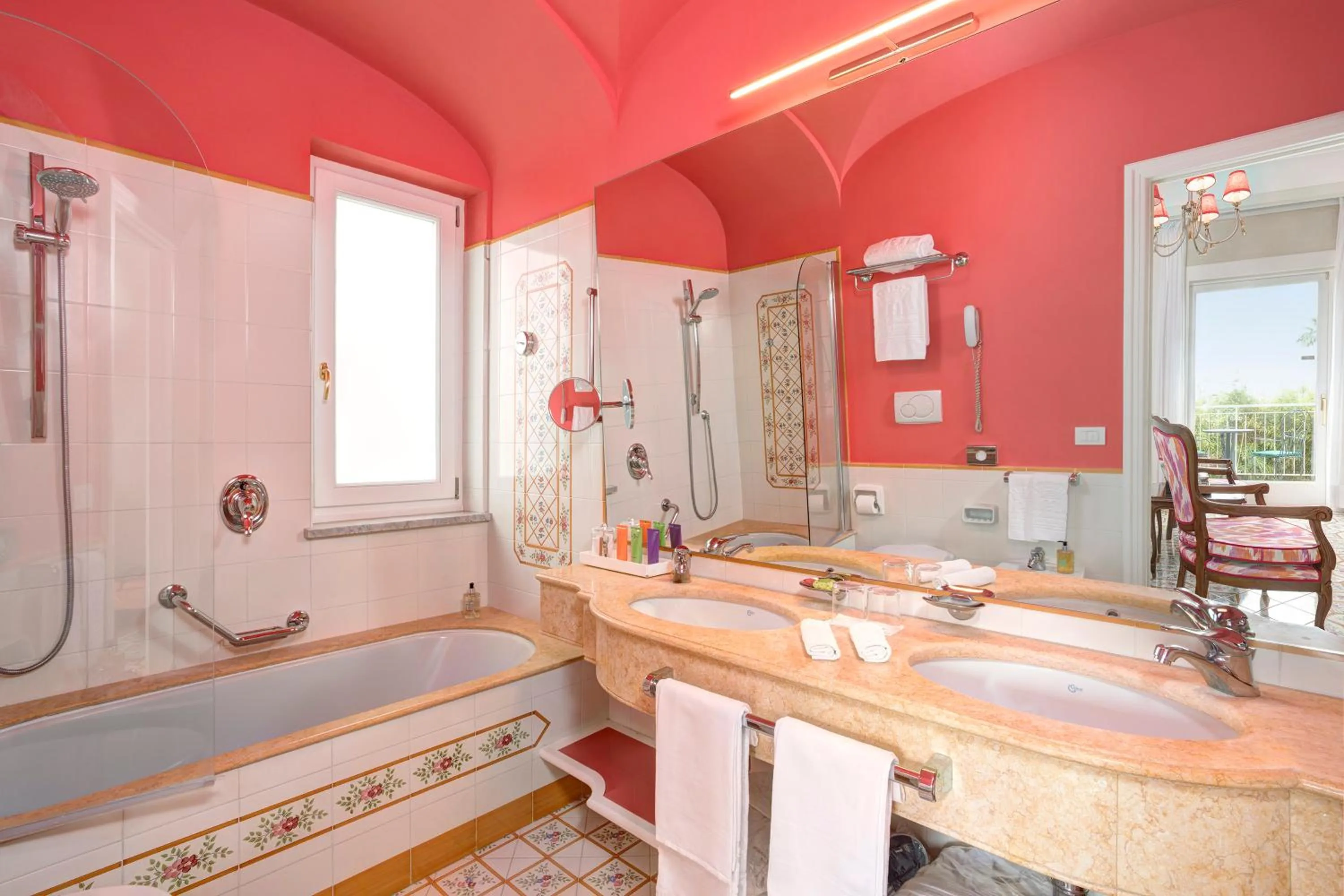 Bathroom in Grand Hotel Royal