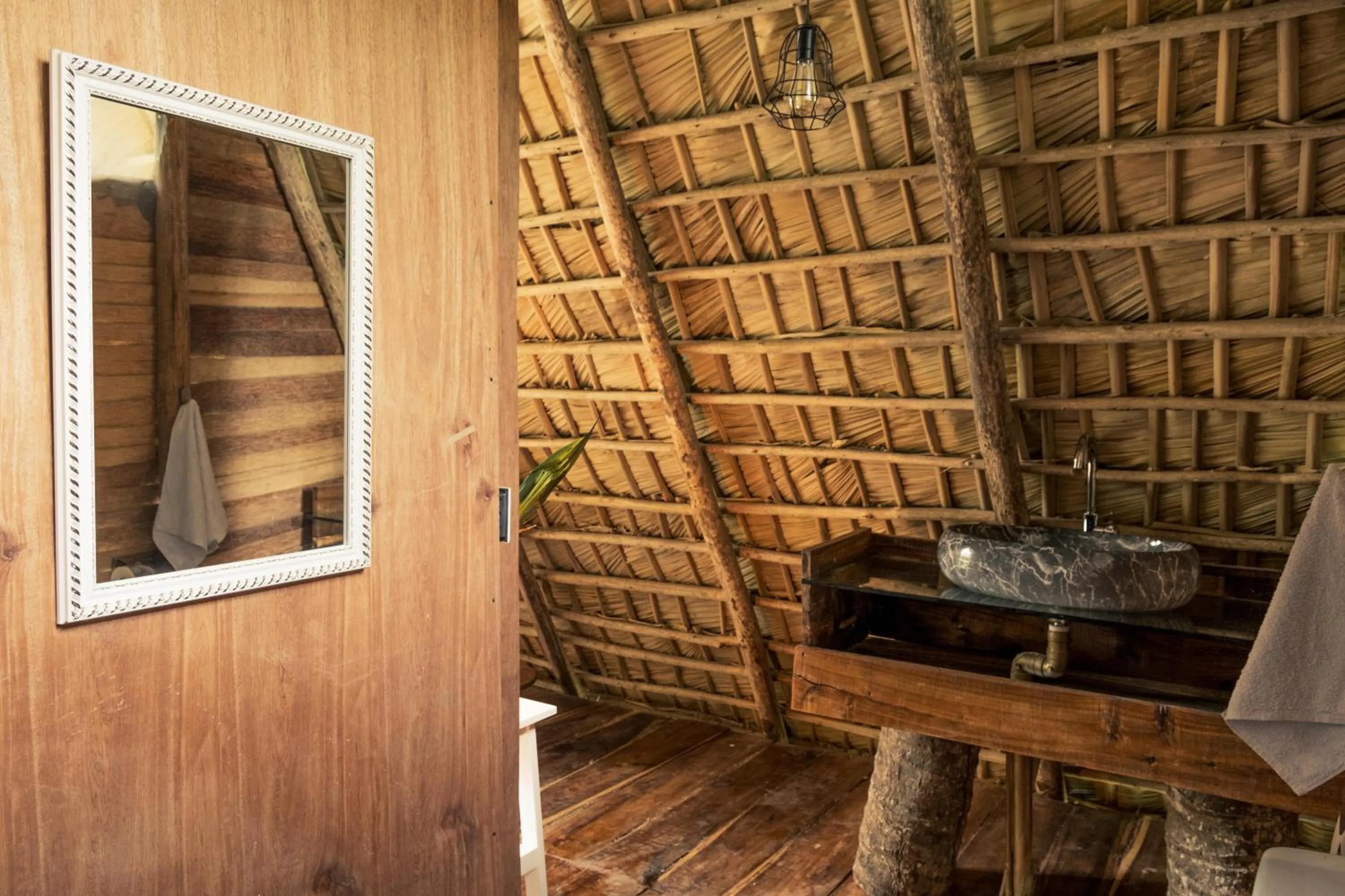 Bathroom in La Colmena RD