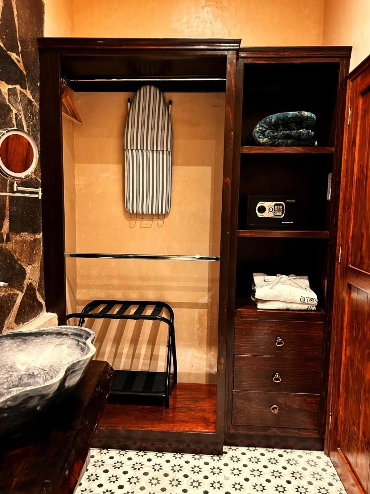 Bito's Hotel Boutique