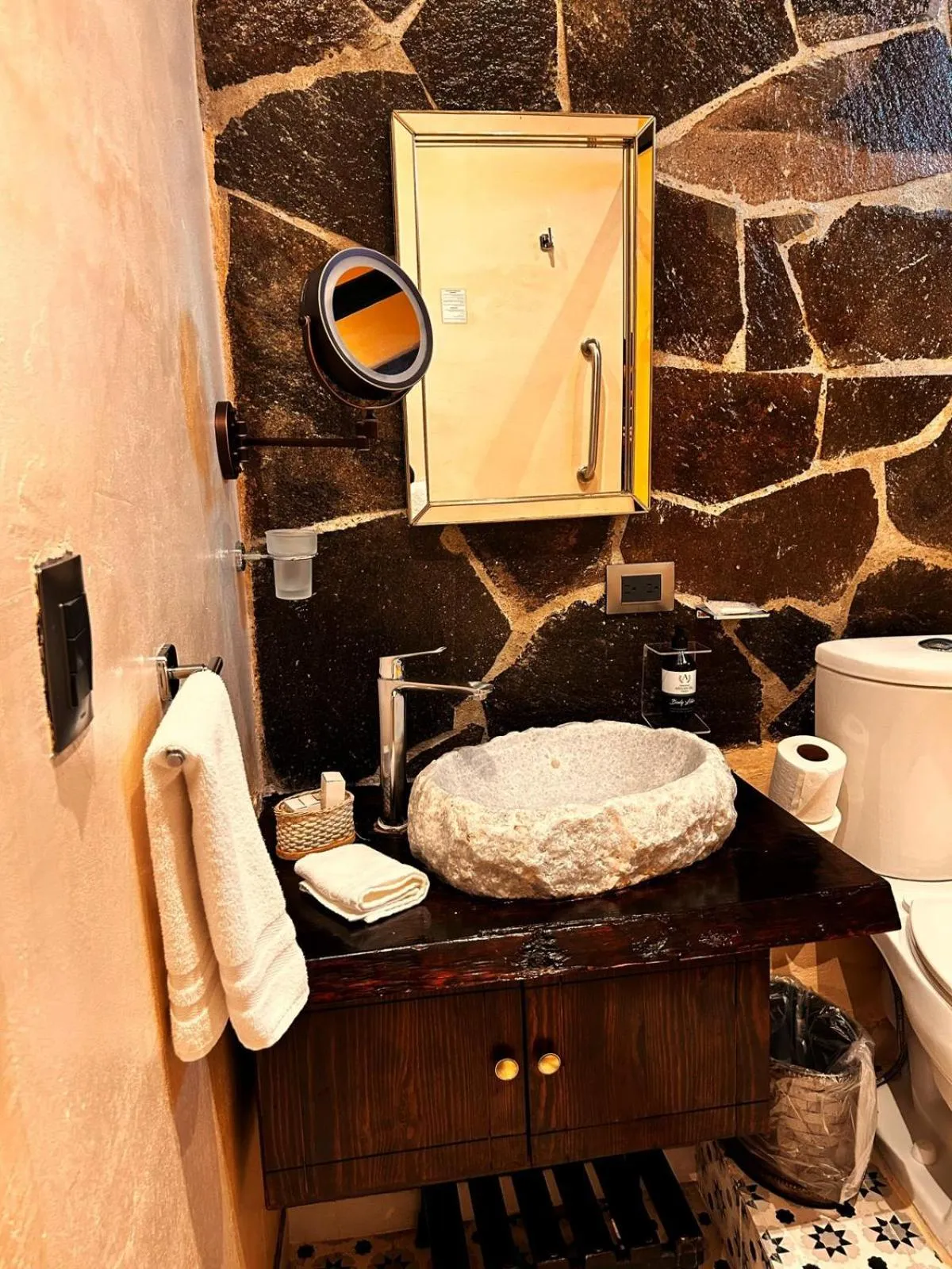 Bito's Hotel Boutique