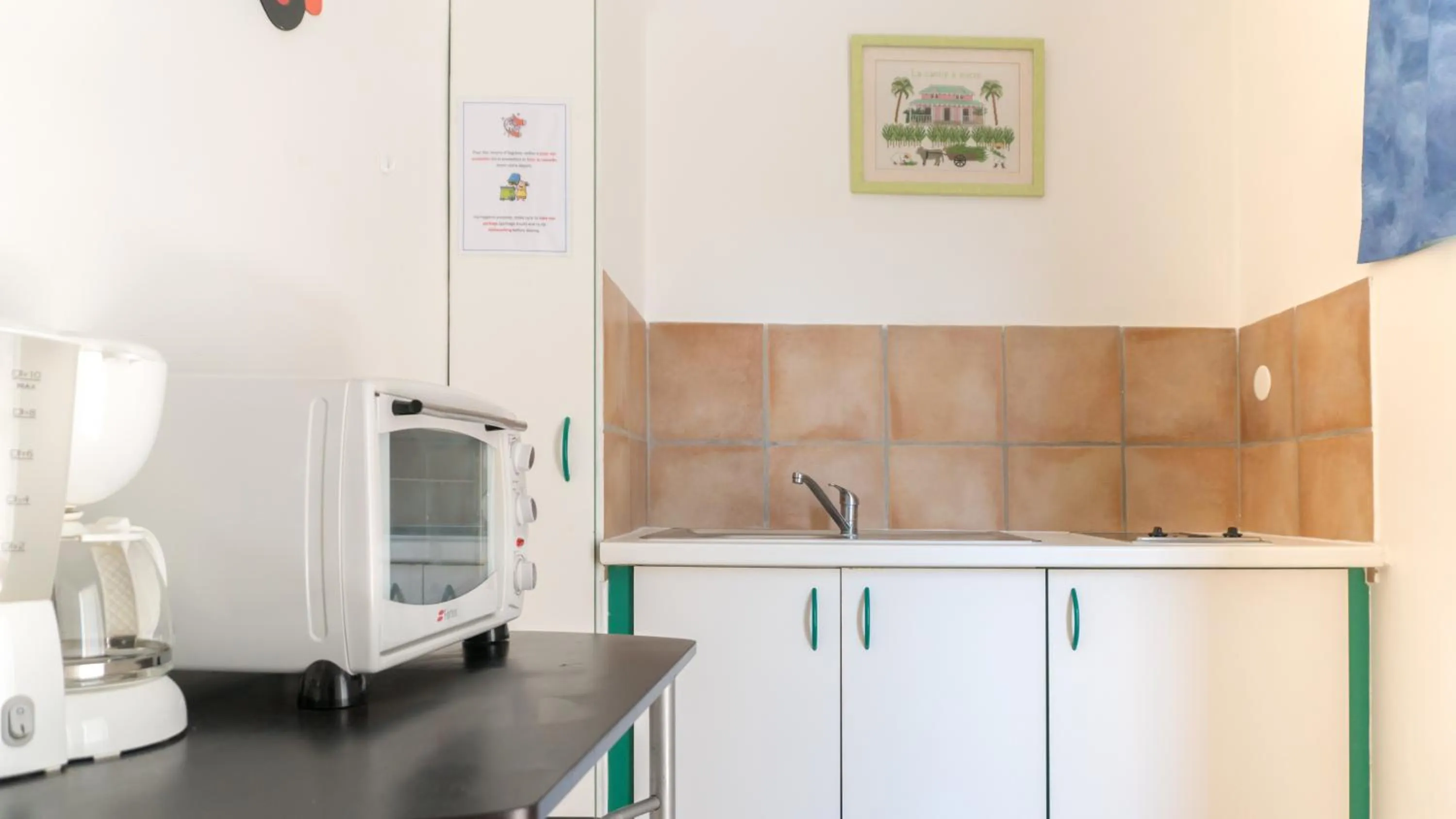 Kitchen or kitchenette in Residence Les Cayalines