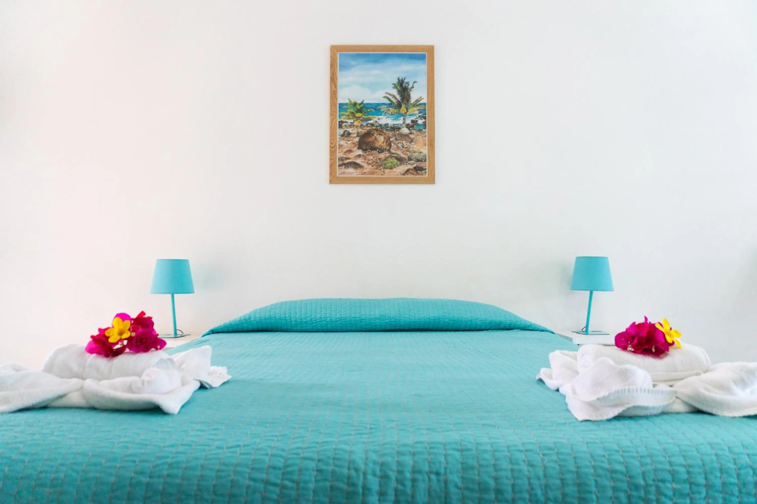 Bedroom, Bed in Residence Les Cayalines