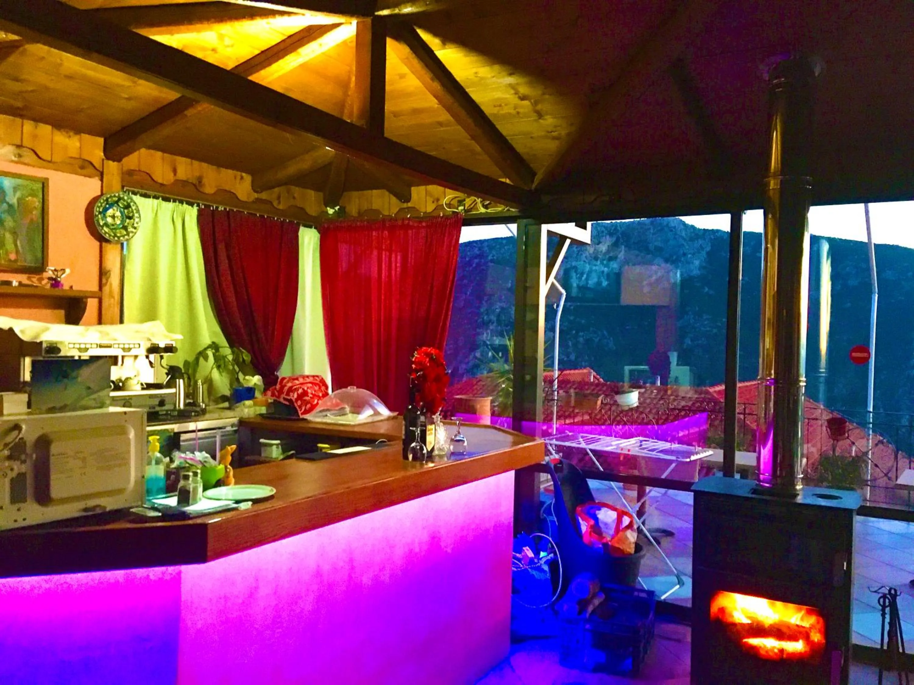 delphi aiolos center hotel panoramic view&yoga harmony hotel&rooms