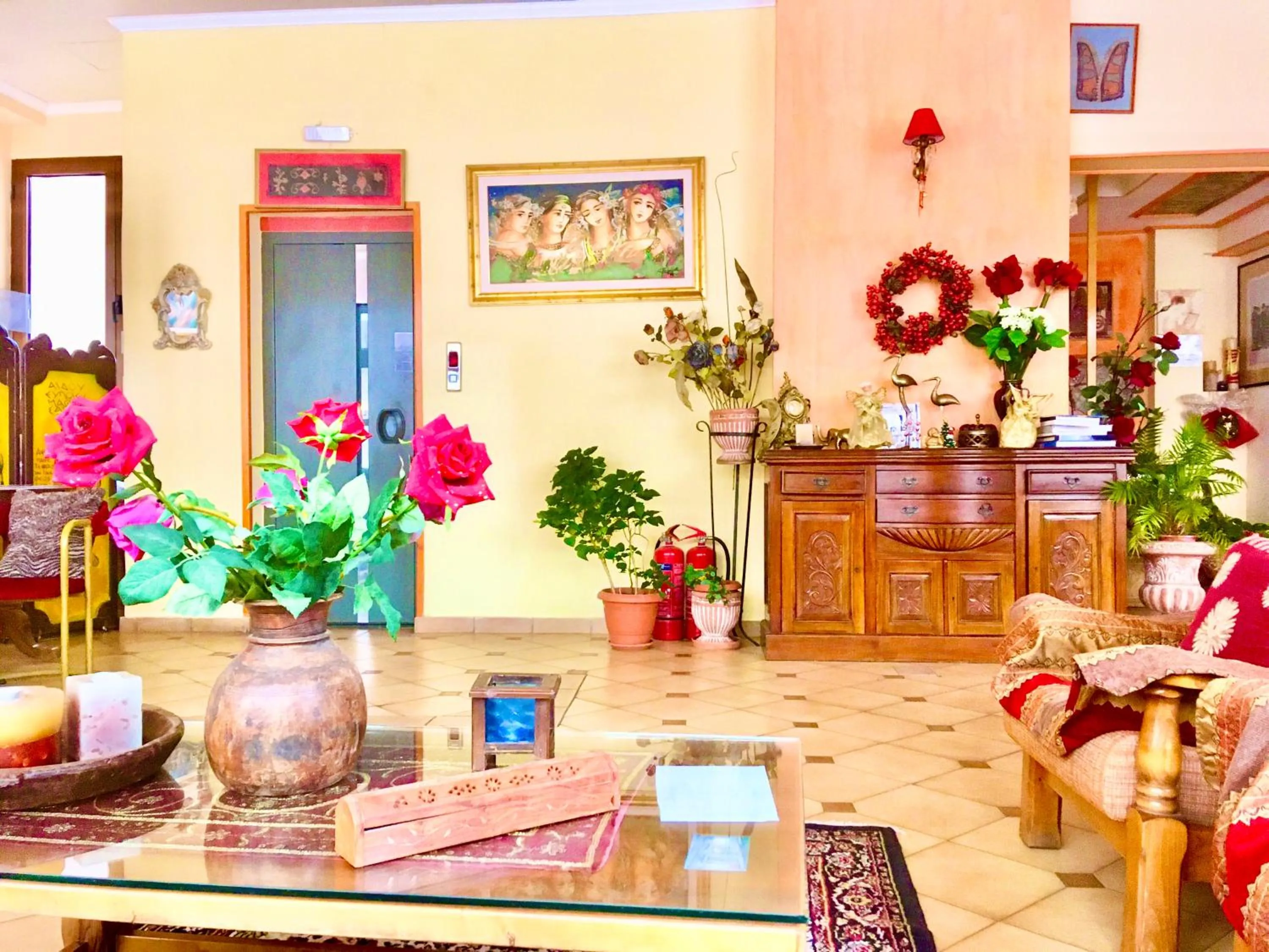 Lounge or bar in delphi aiolos center hotel panoramic view&yoga harmony hotel&rooms