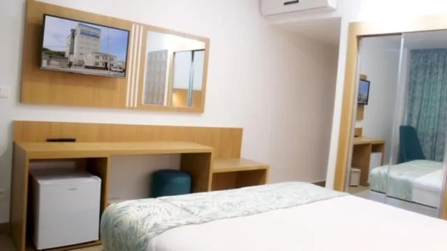 Bedroom, Bed in Hotel Delphin-Nouadhibou