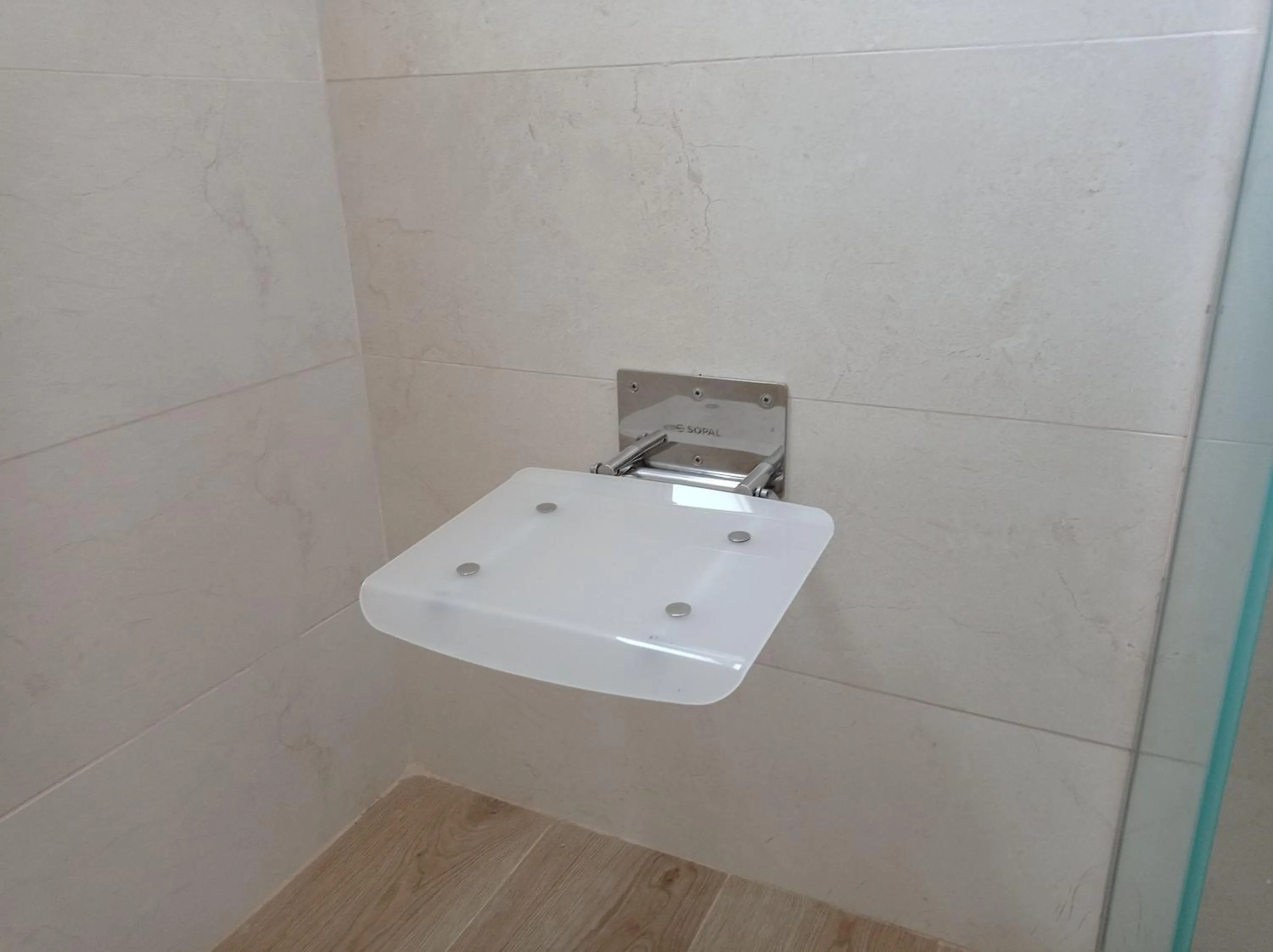 Facility for disabled guests in Hotel Delphin-Nouadhibou