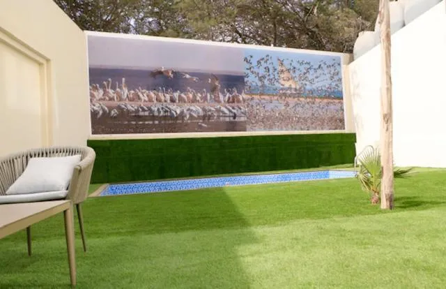 Swimming pool in Hotel Delphin-Nouadhibou