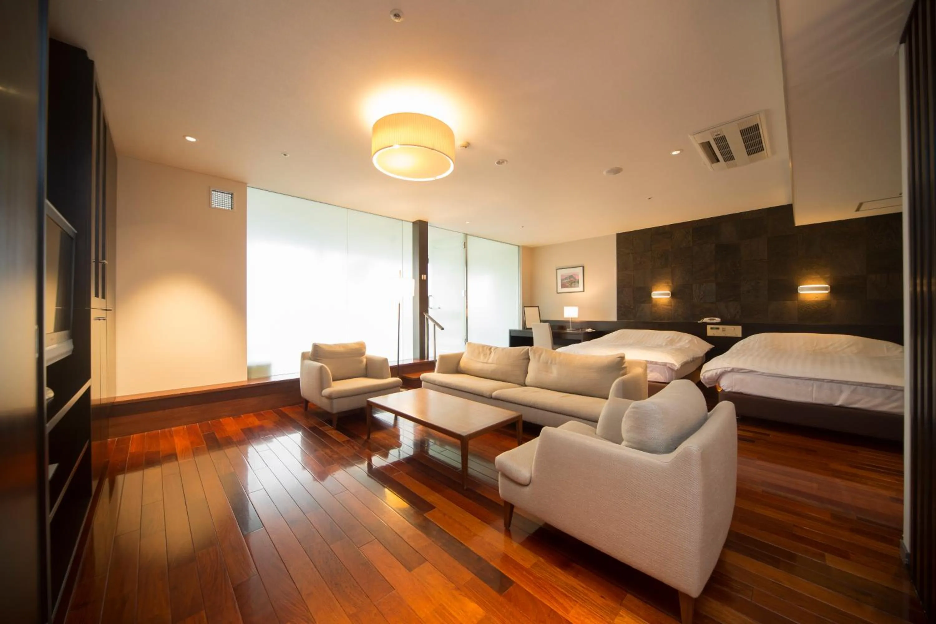 Photo of the whole room, Bed in Kikunan Onsen Yubel Hotel