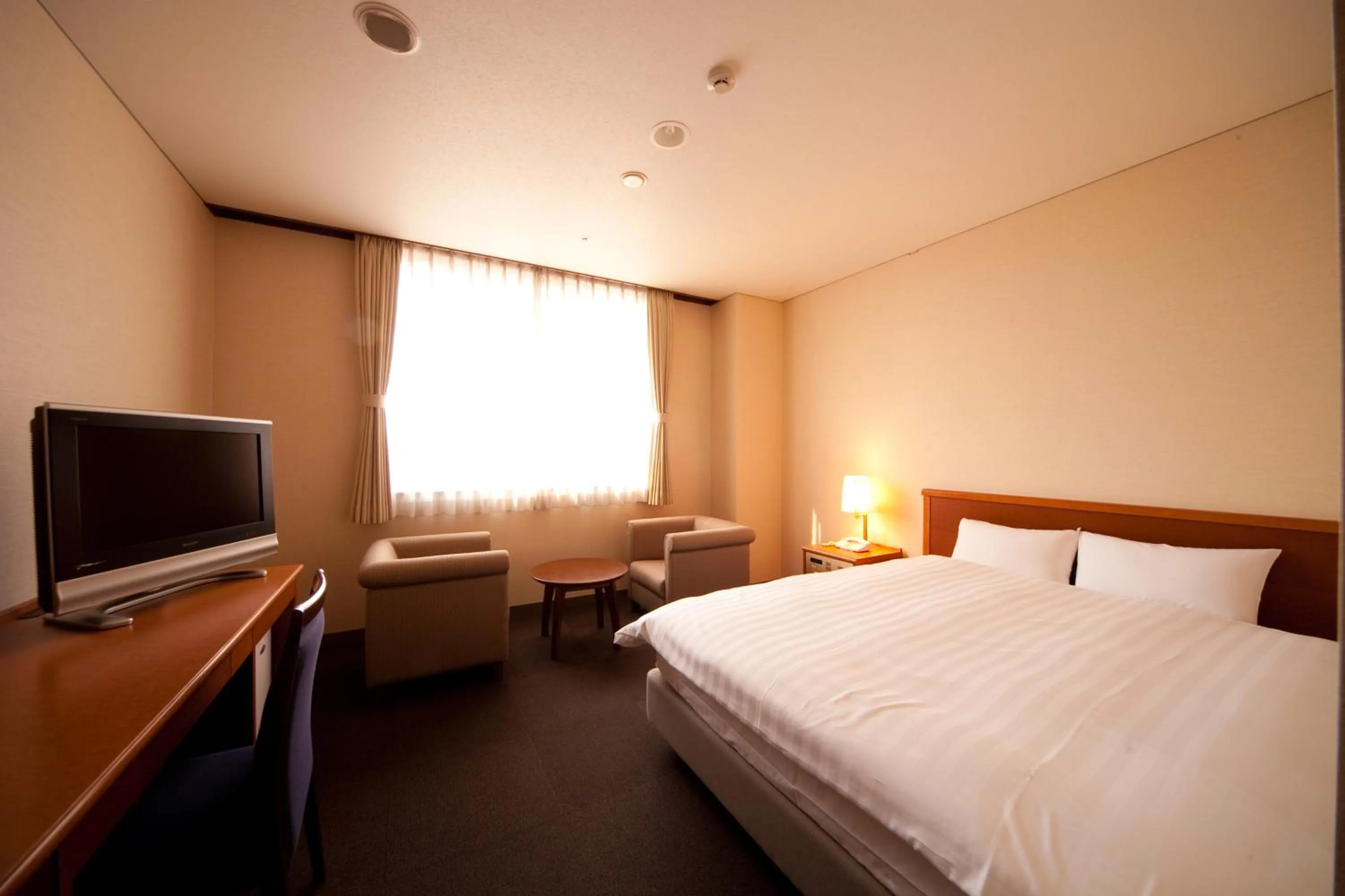 Photo of the whole room, Bed in Kikunan Onsen Yubel Hotel
