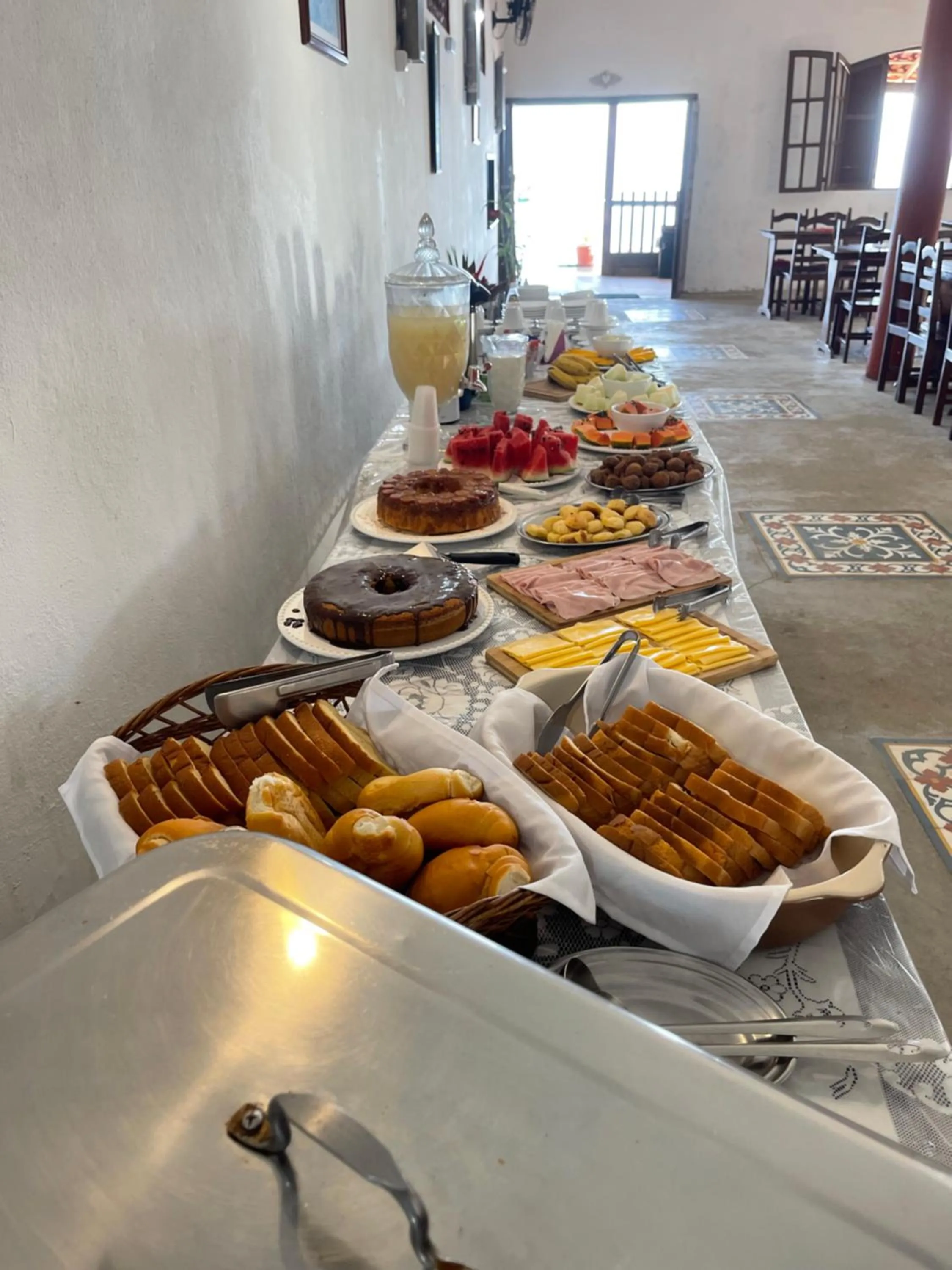 Restaurant/places to eat in Pousada Frezza Mergulho