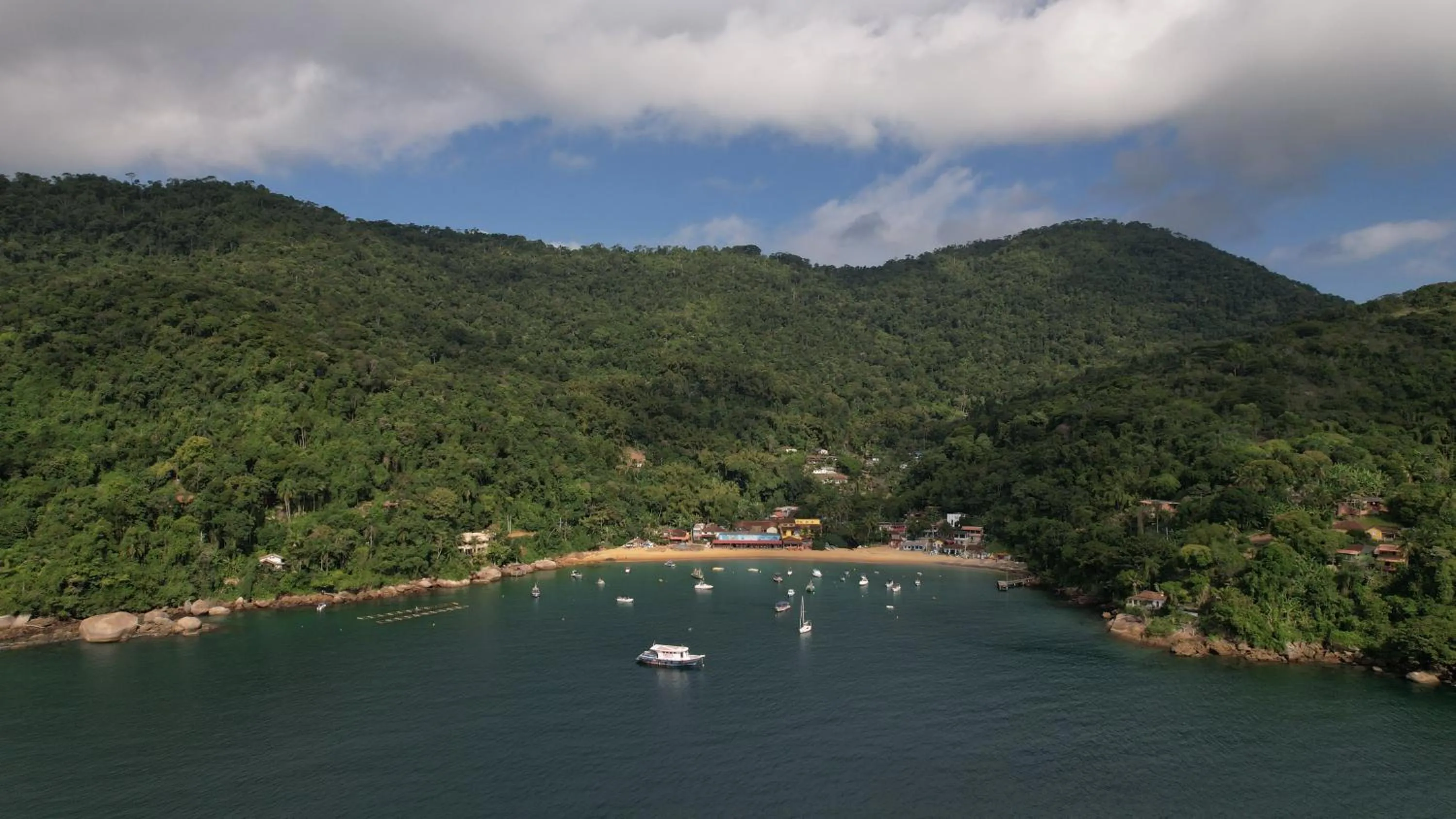 Beach in Pousada Frezza Mergulho