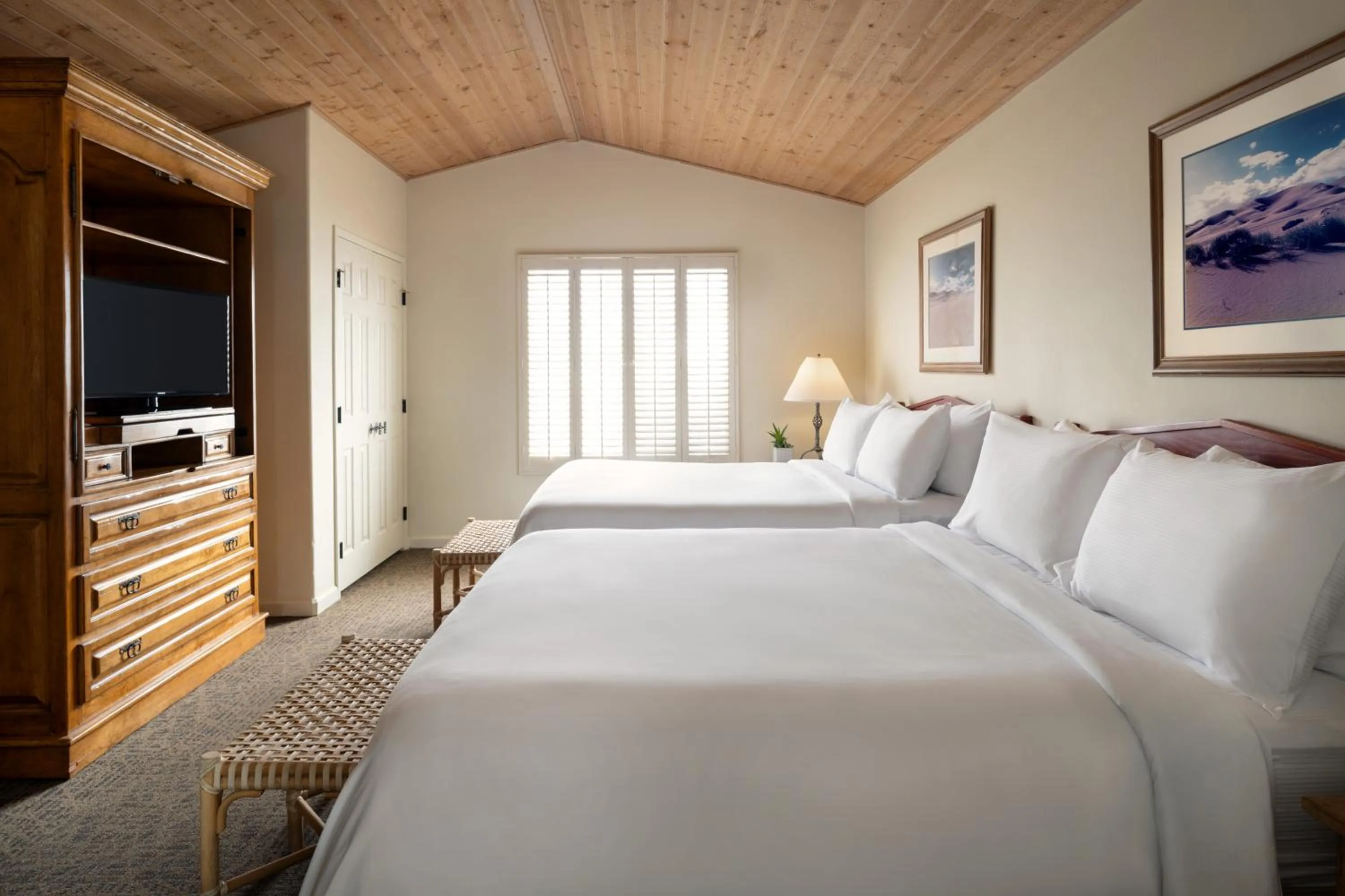 Bedroom, Bed in La Casa Del Zorro Resort & Spa