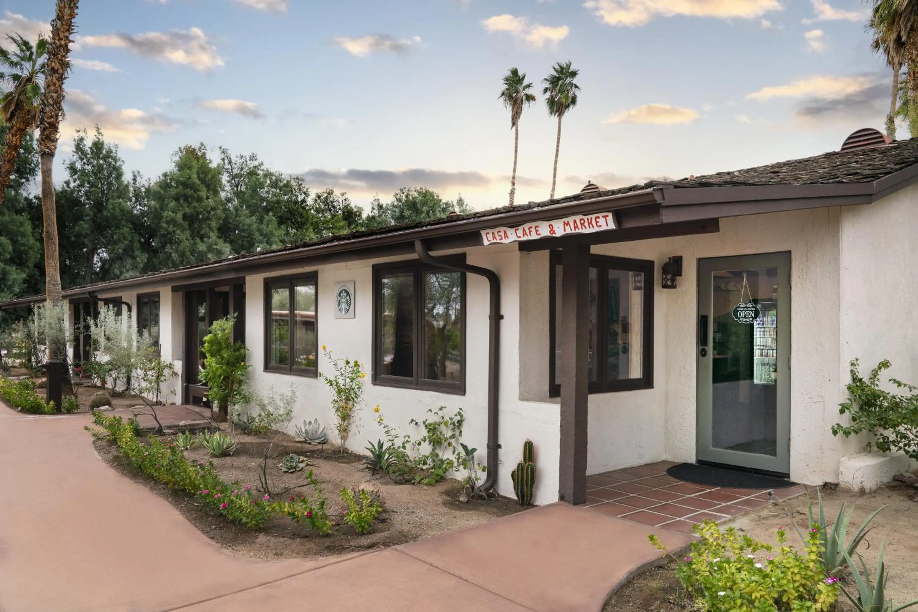 La Casa Del Zorro Resort & Spa