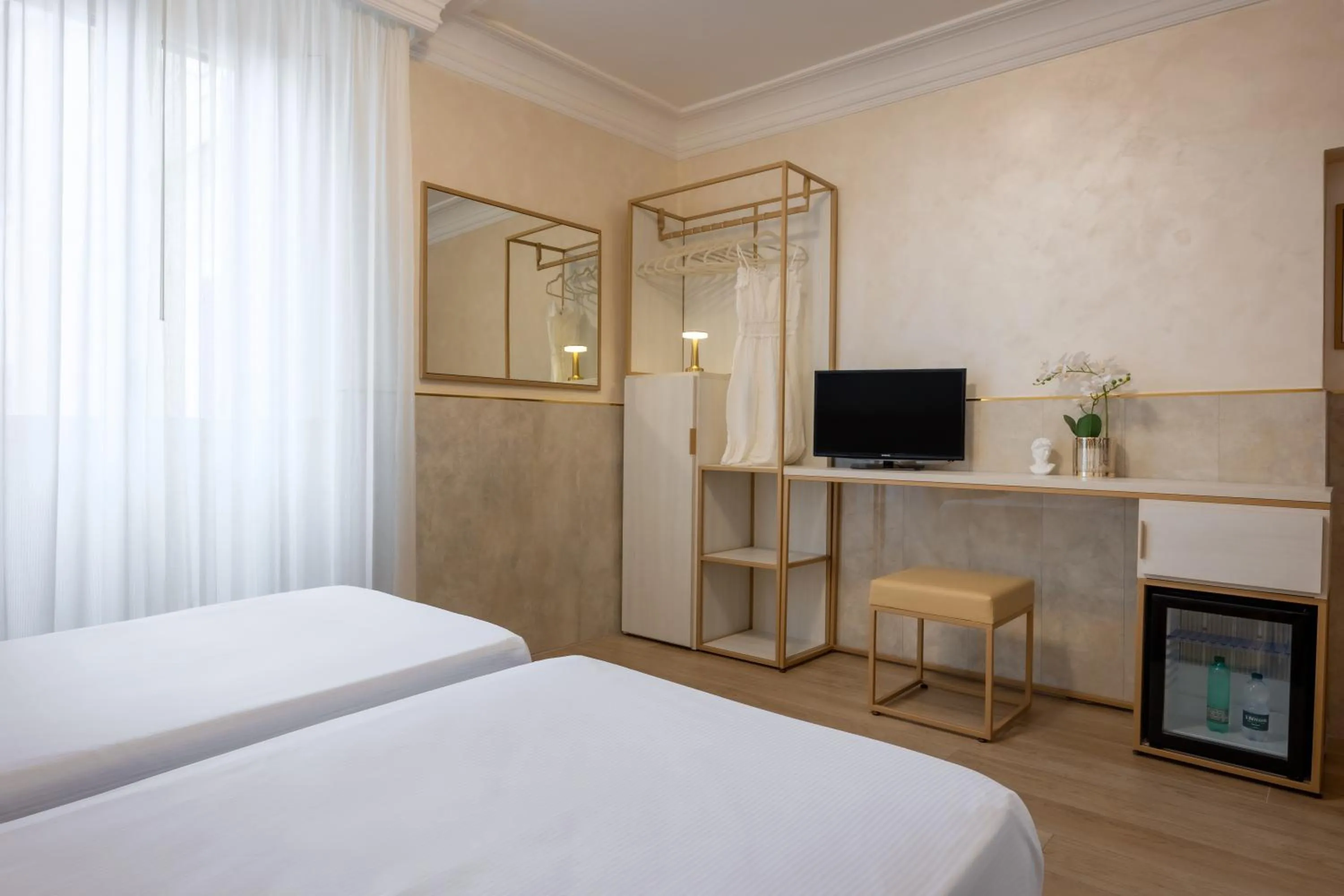 Bed in Hotel Palladium Palace