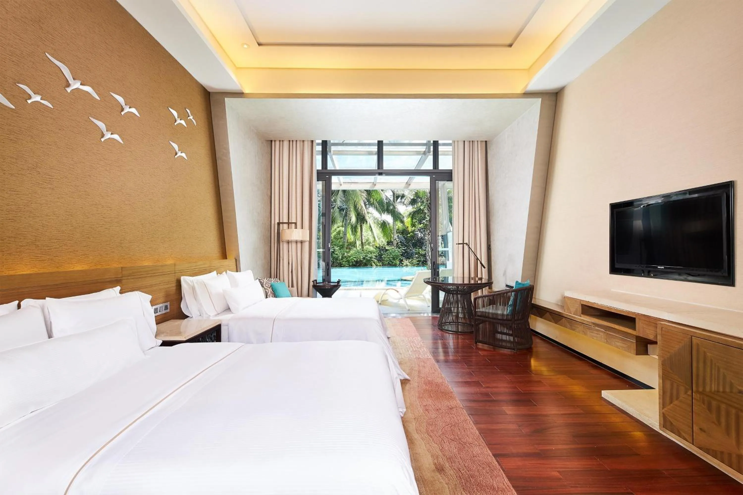 Photo of the whole room, Bed in The Westin Sanya Haitang Bay Resort