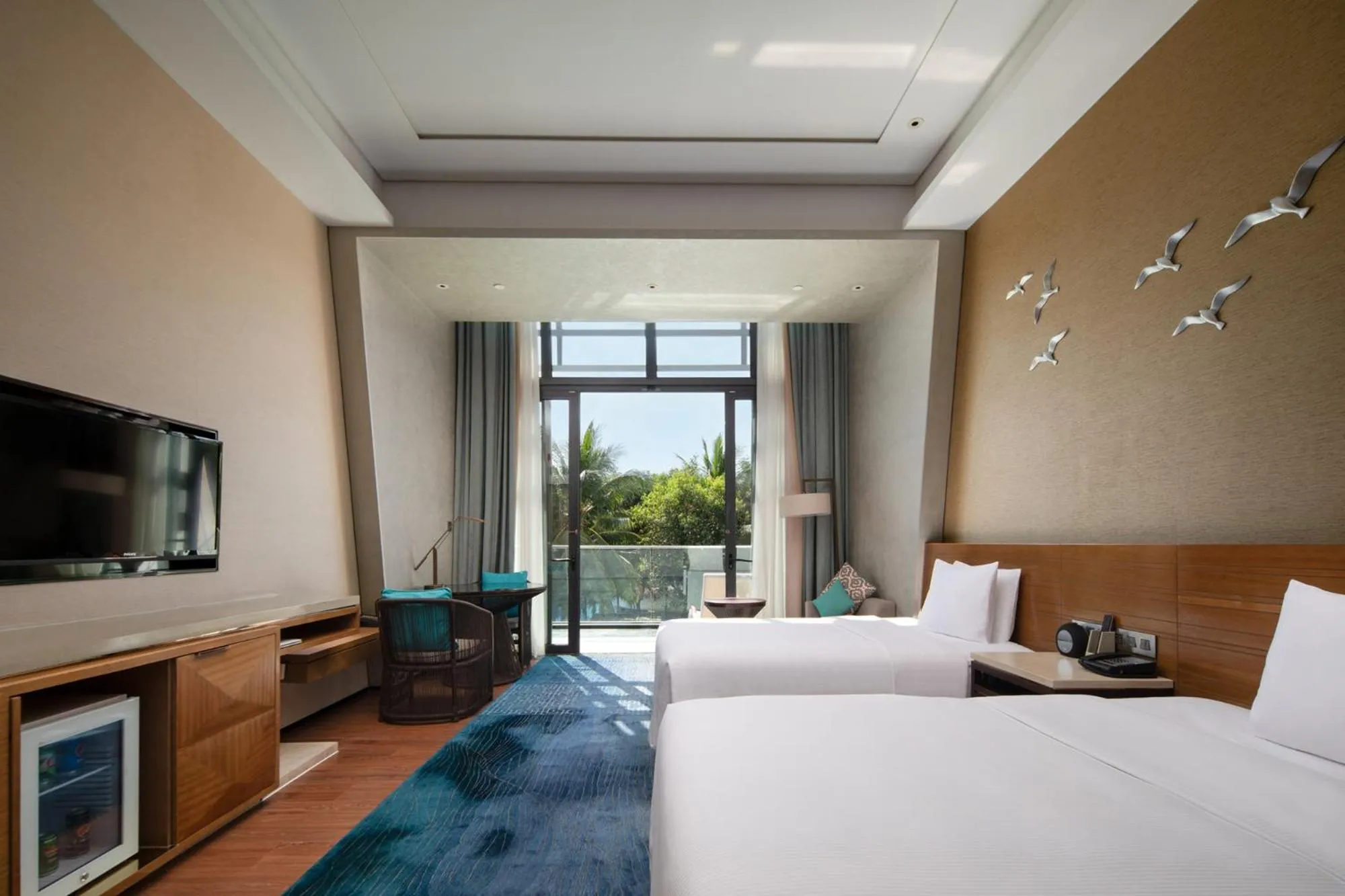Photo of the whole room, Bed in The Westin Sanya Haitang Bay Resort