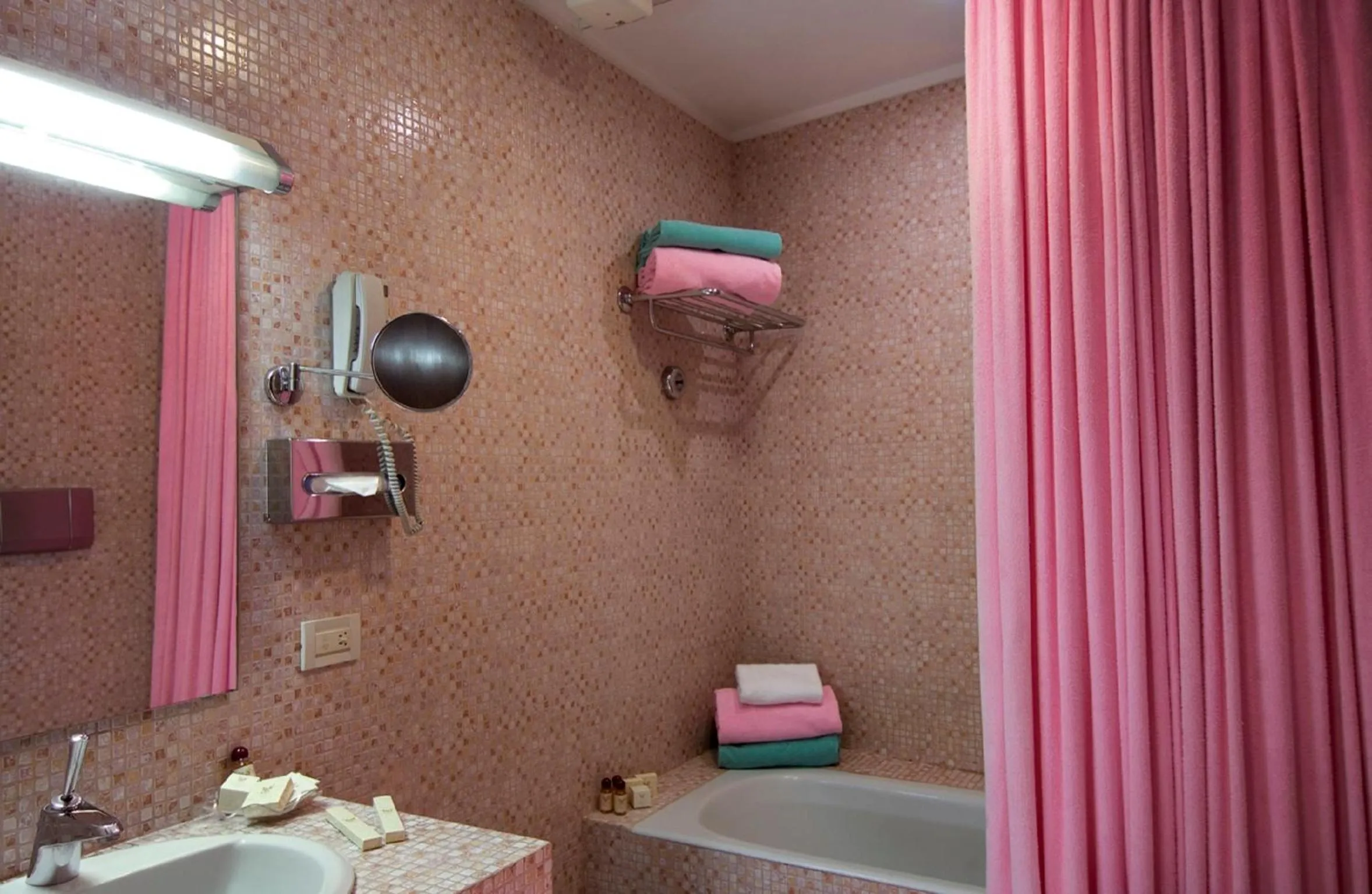 Bathroom in Hotel Columbia