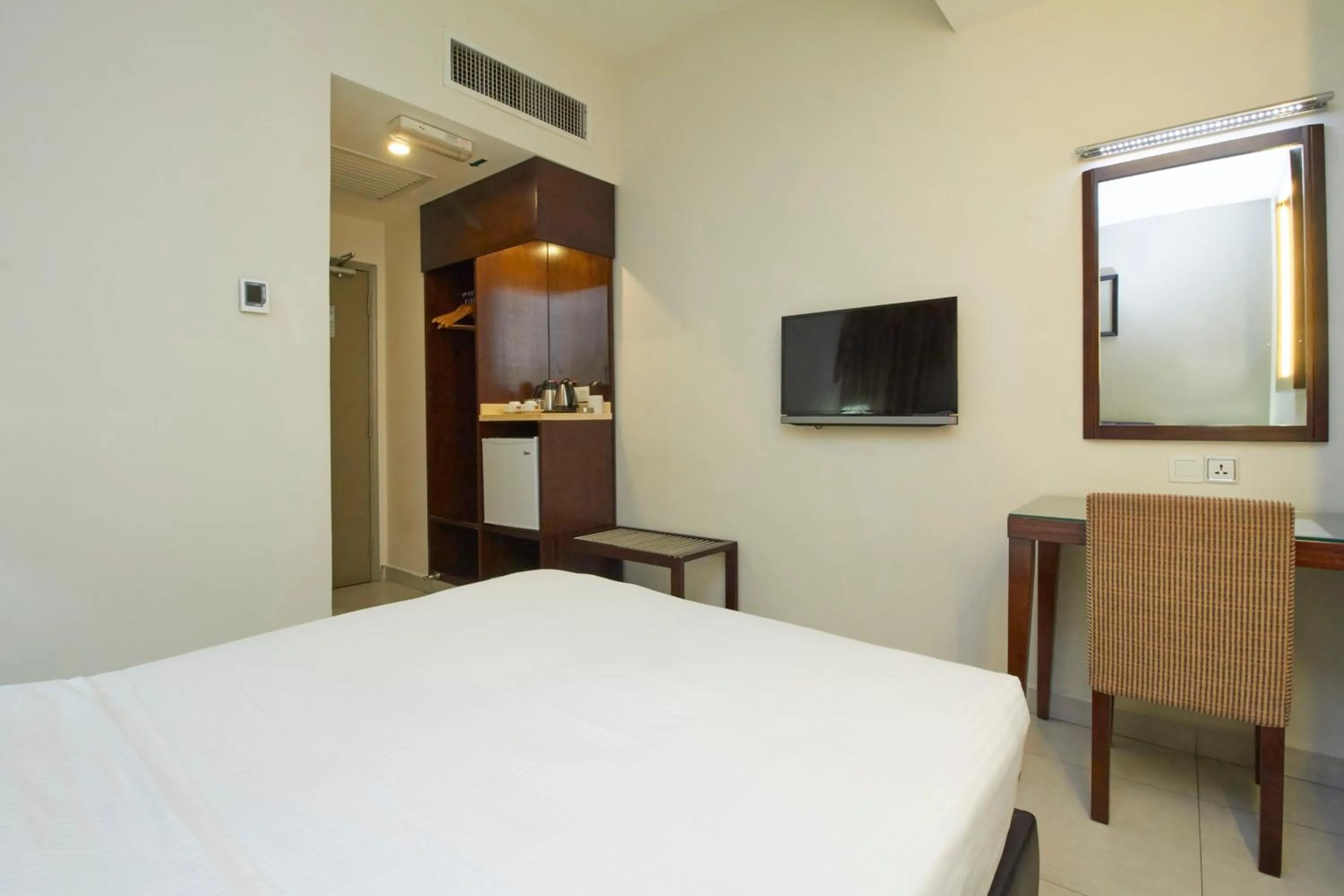 Bedroom, Bed in Kepong Hotel