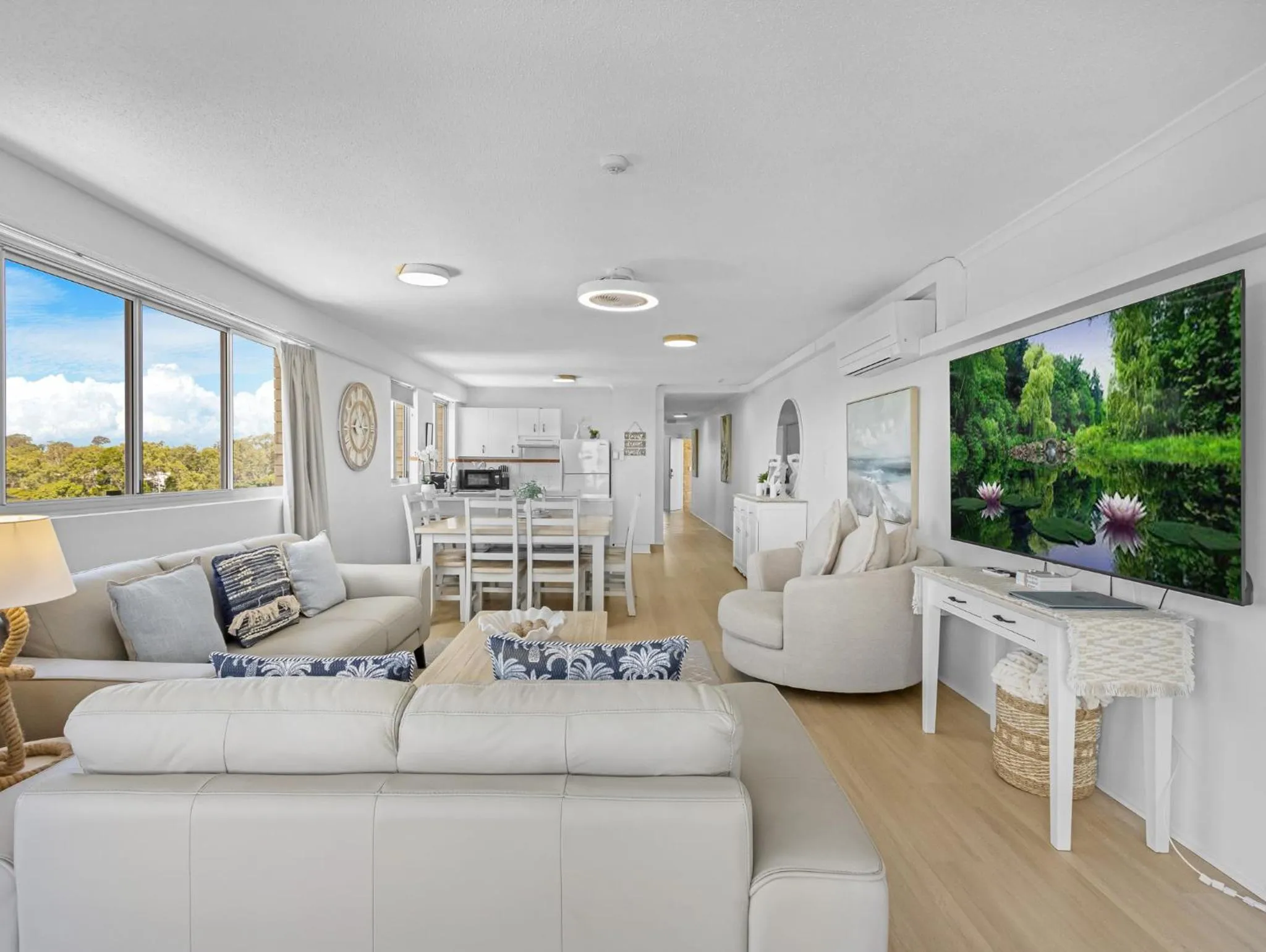 TV and multimedia in Riviera Resort