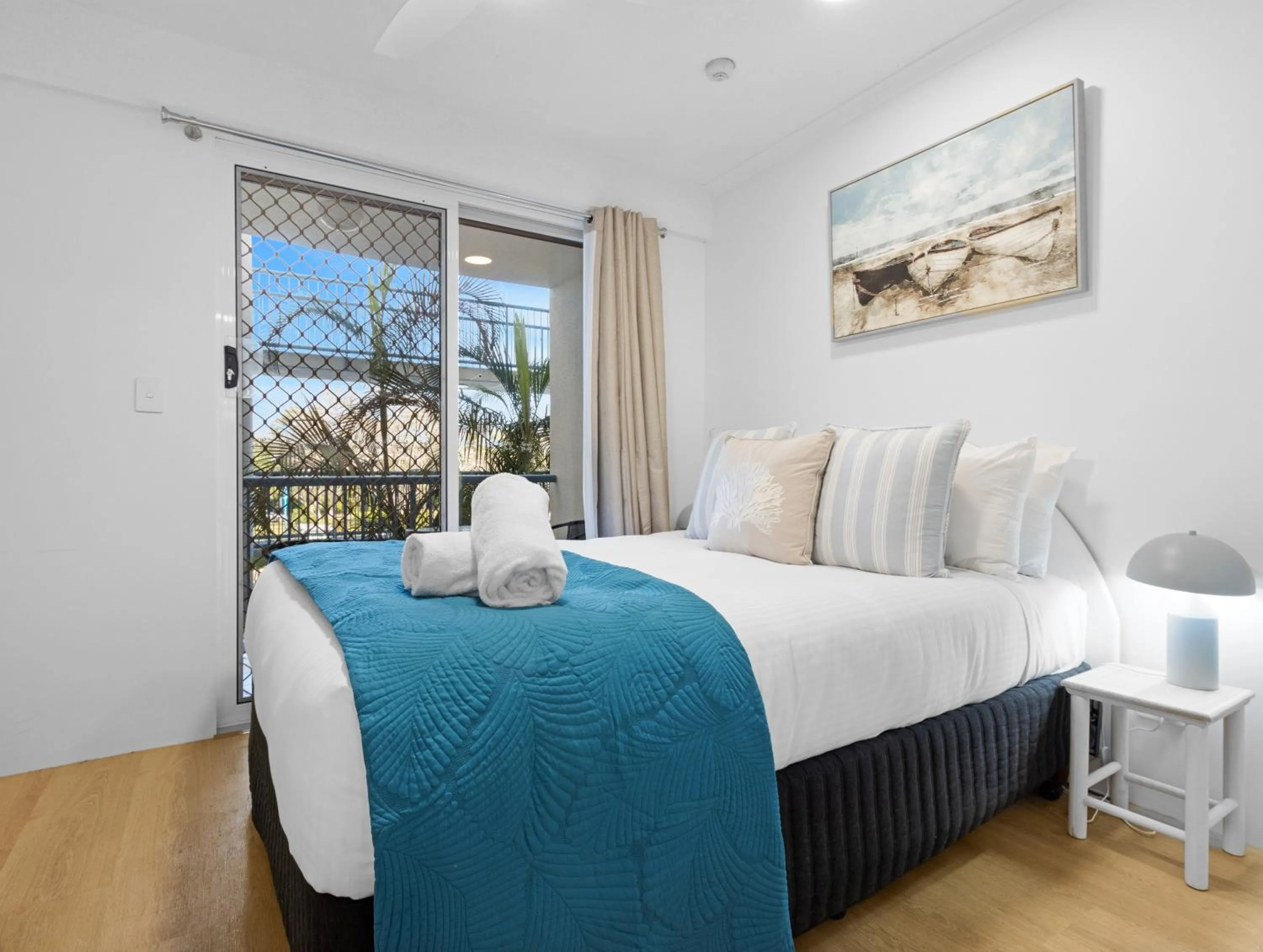 Bedroom, Bed in Riviera Resort