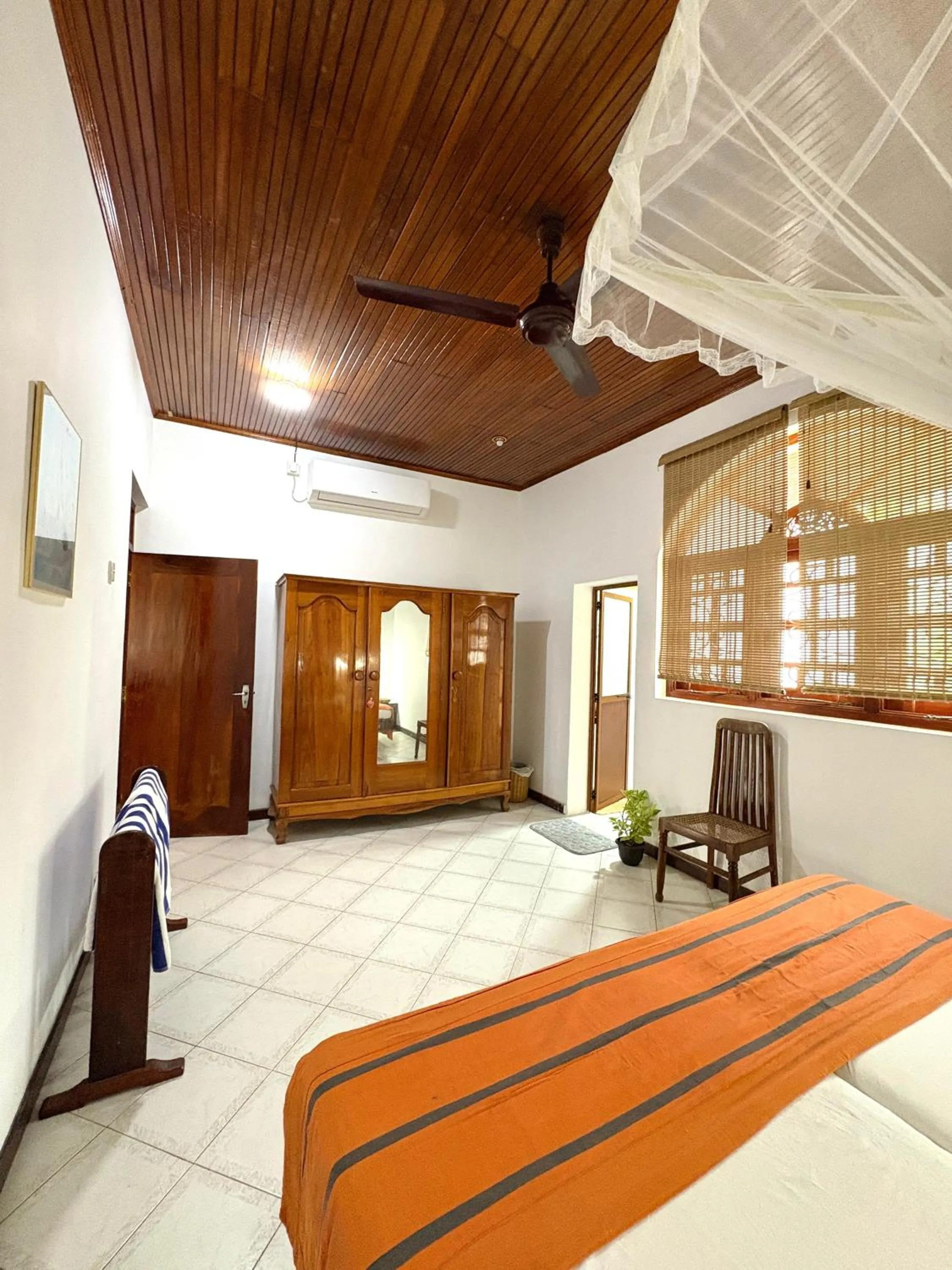 Bed in Chaya Villa Guest House