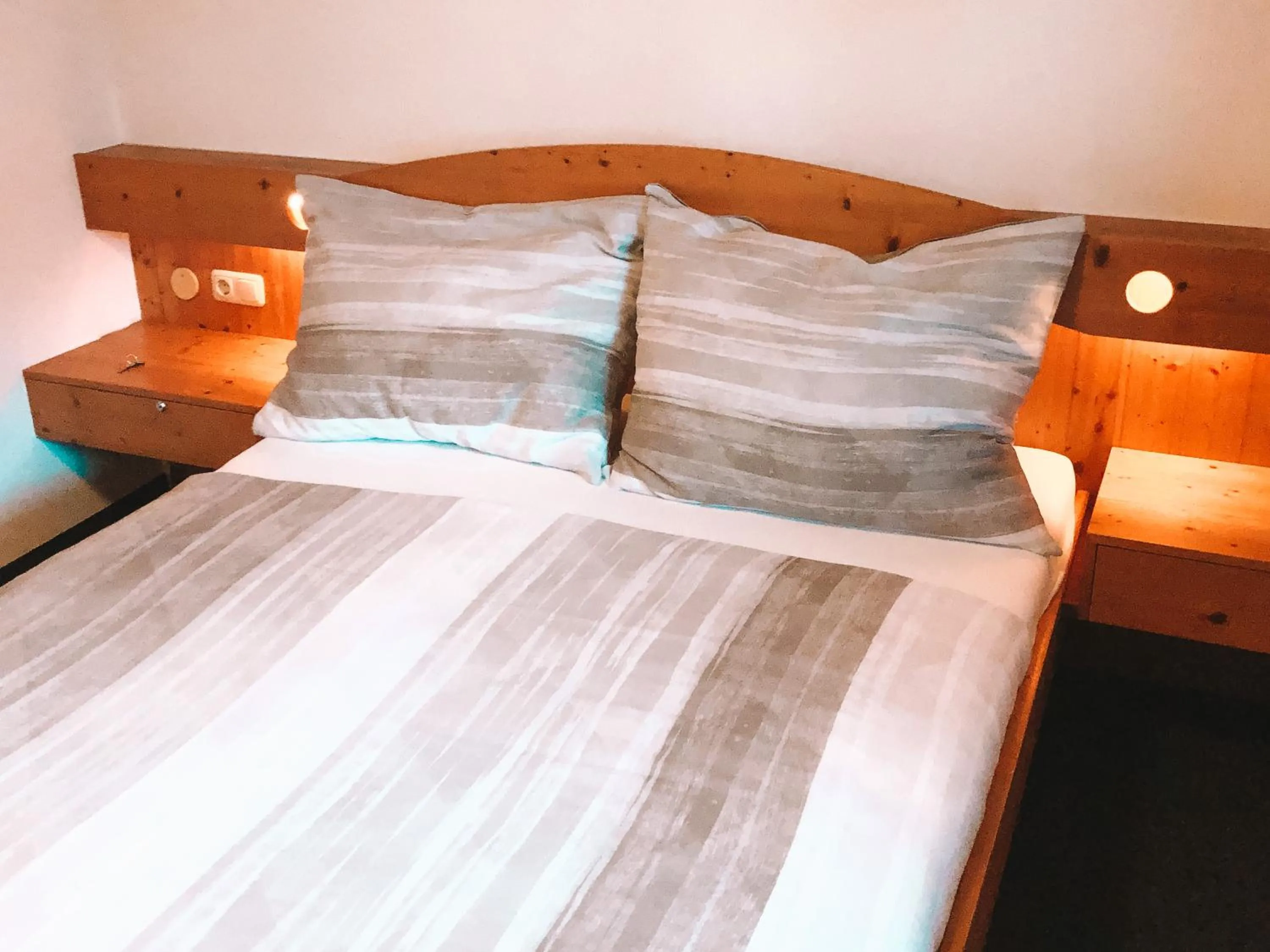 Bed in Green Natural Motel