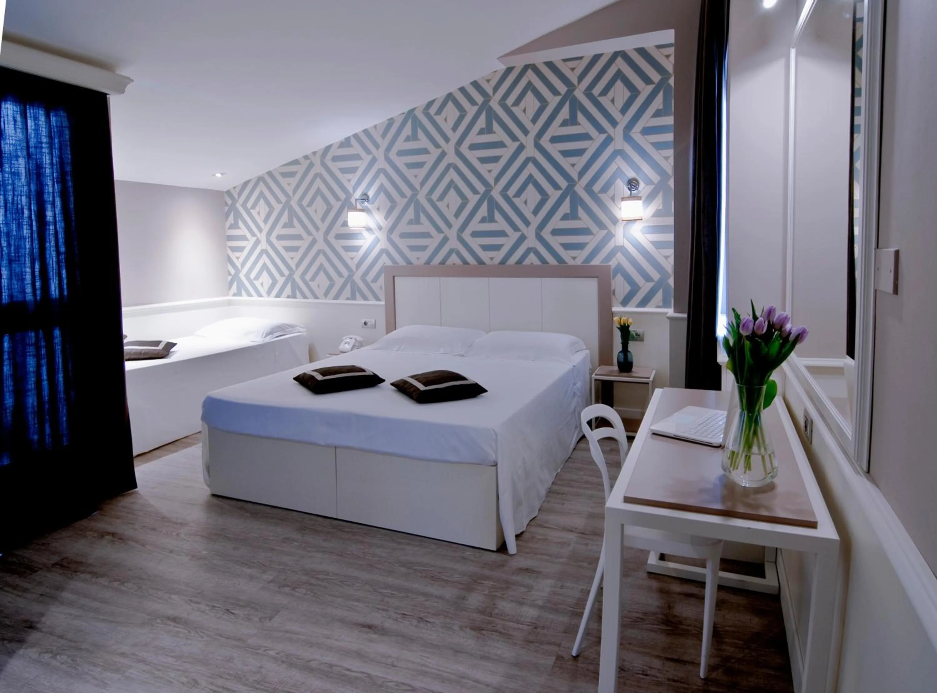 Photo of the whole room, Bed in Hotel Golf