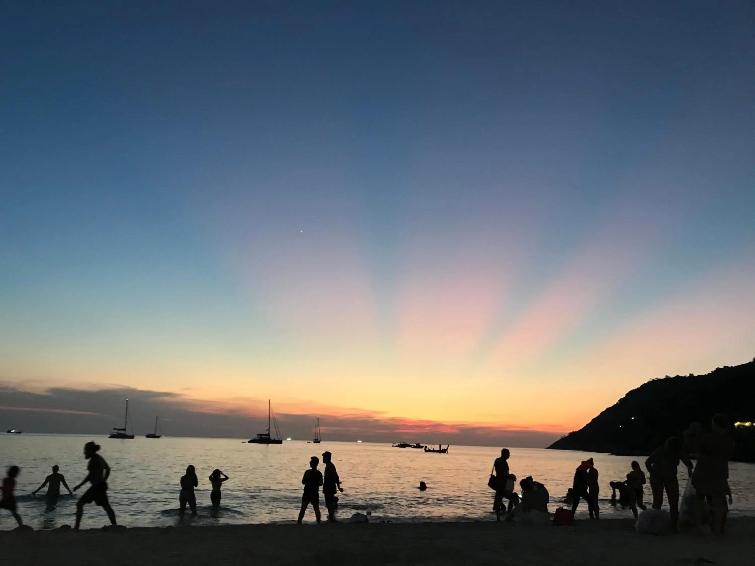 Sunrise in Good 9 at Home