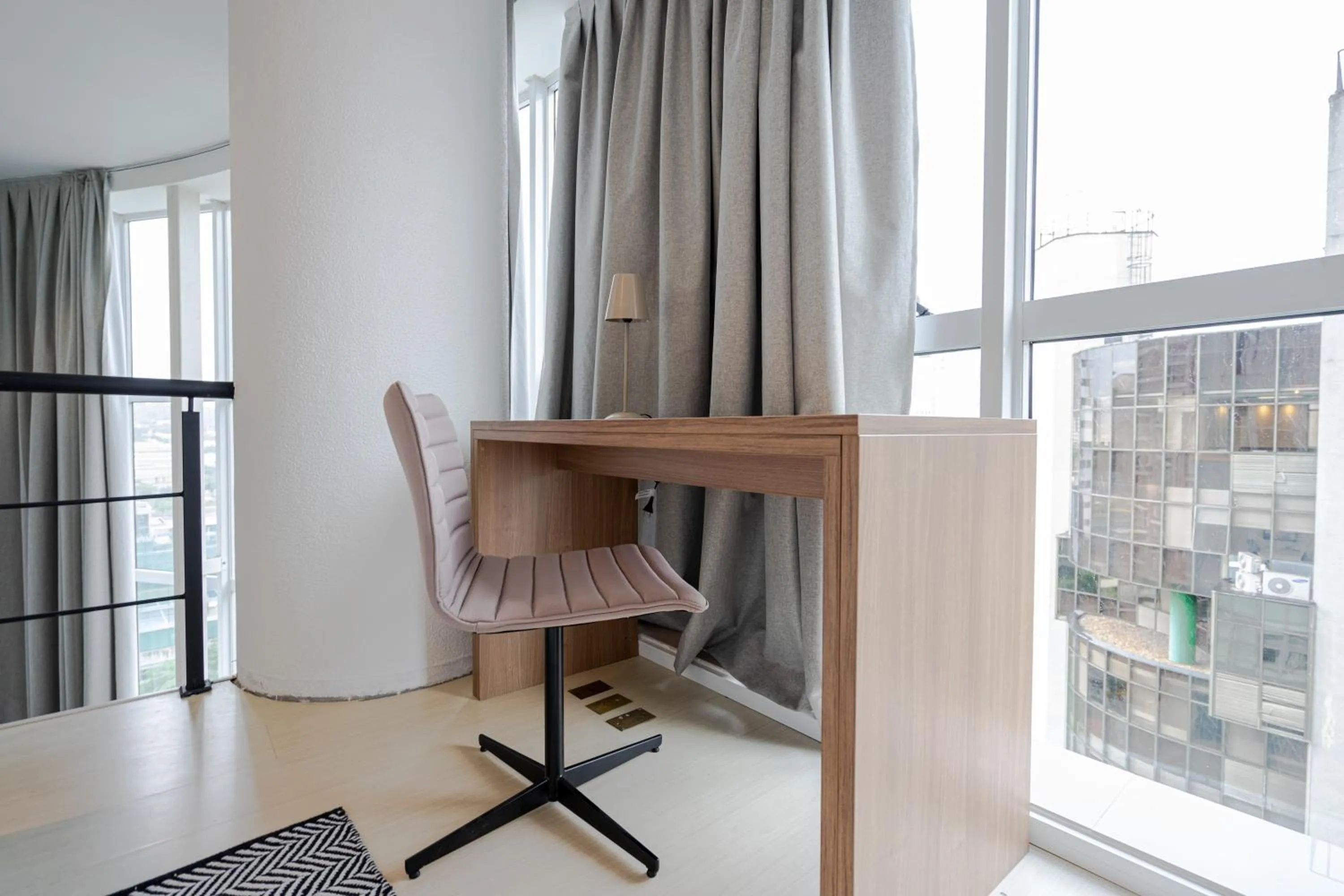 Area and facilities in Charlie NYC Berrini