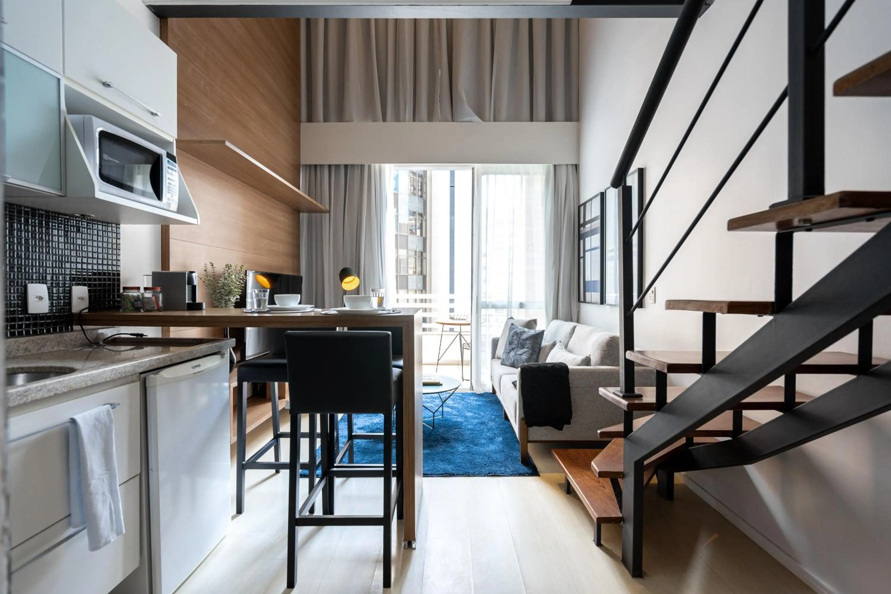 Day in Charlie NYC Berrini