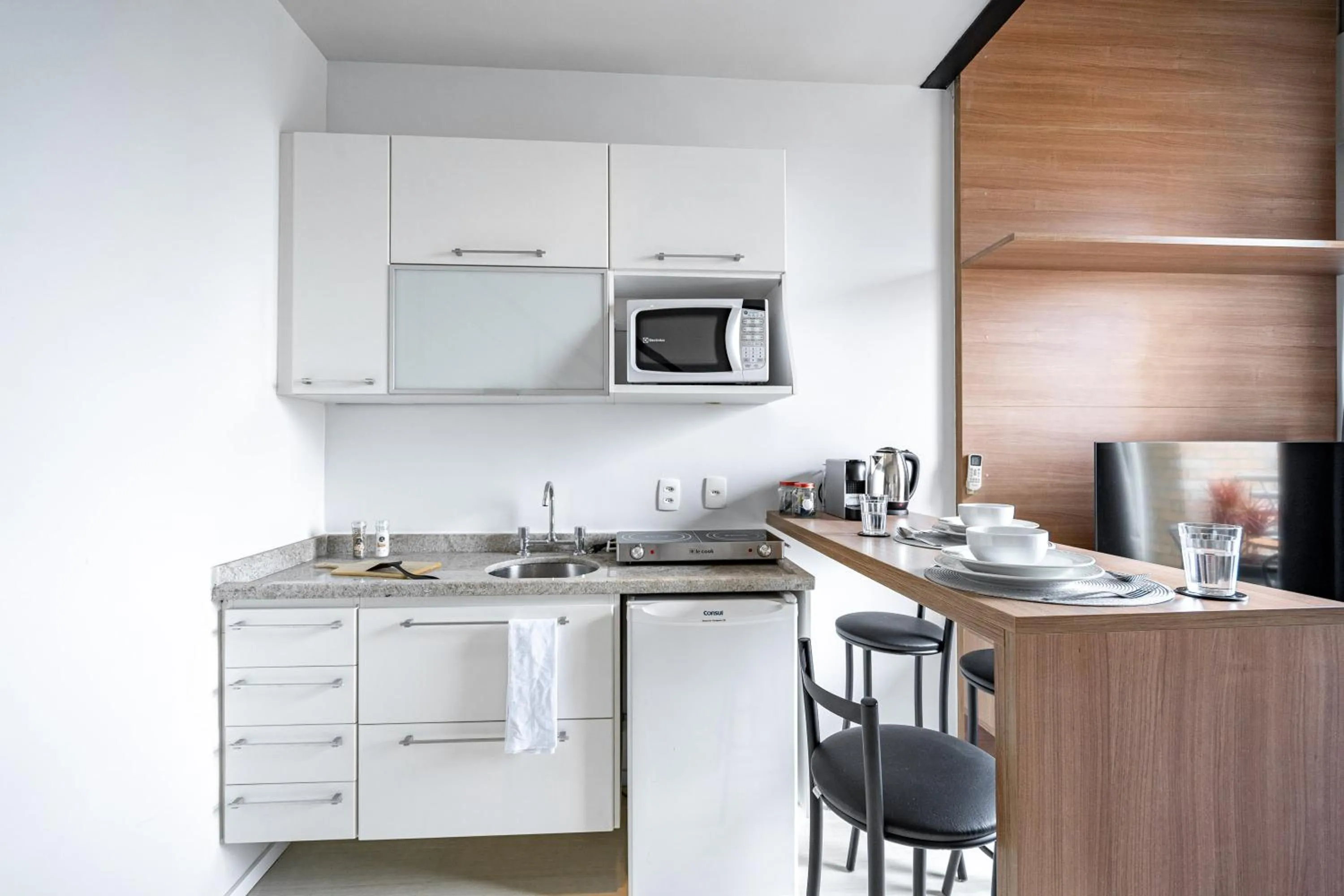 Coffee/tea facilities in Charlie NYC Berrini