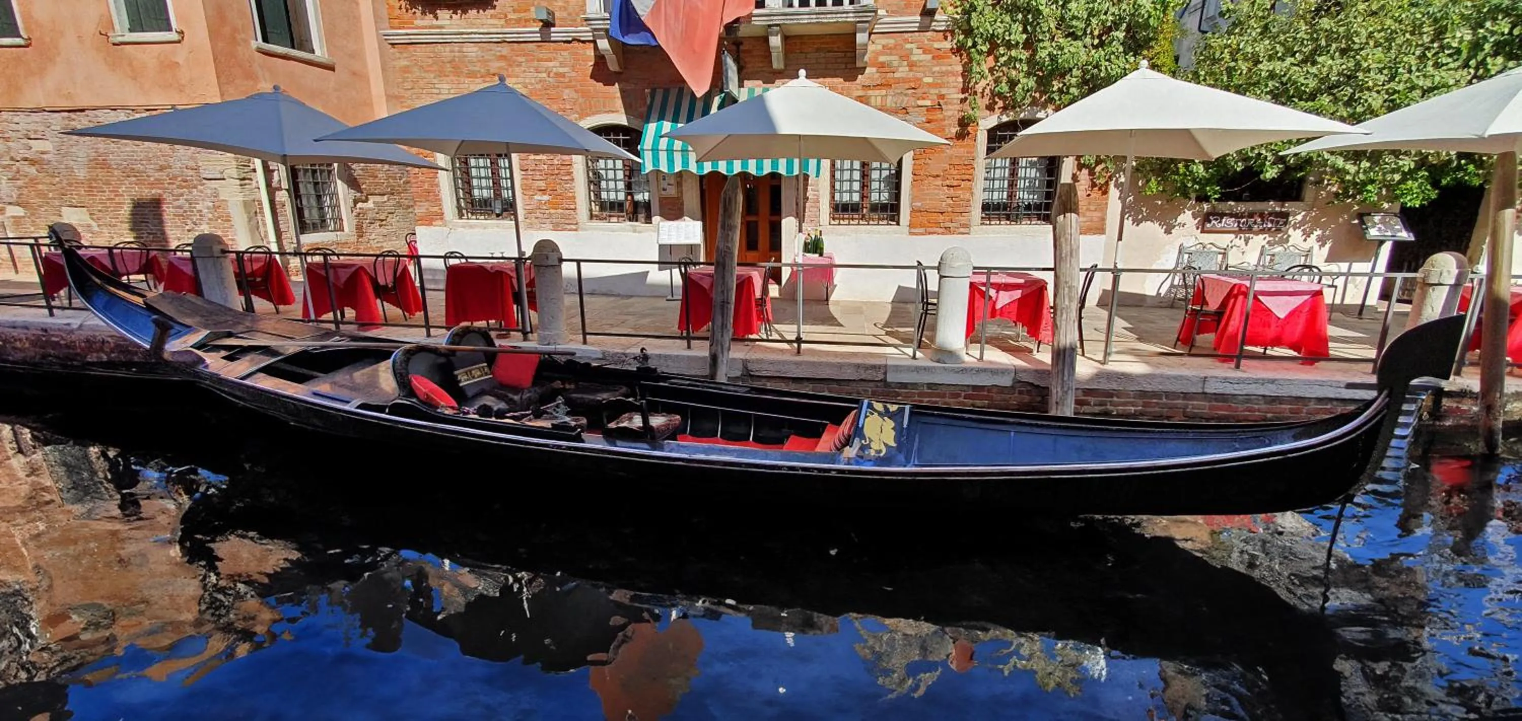 Restaurant/places to eat in Hotel Messner