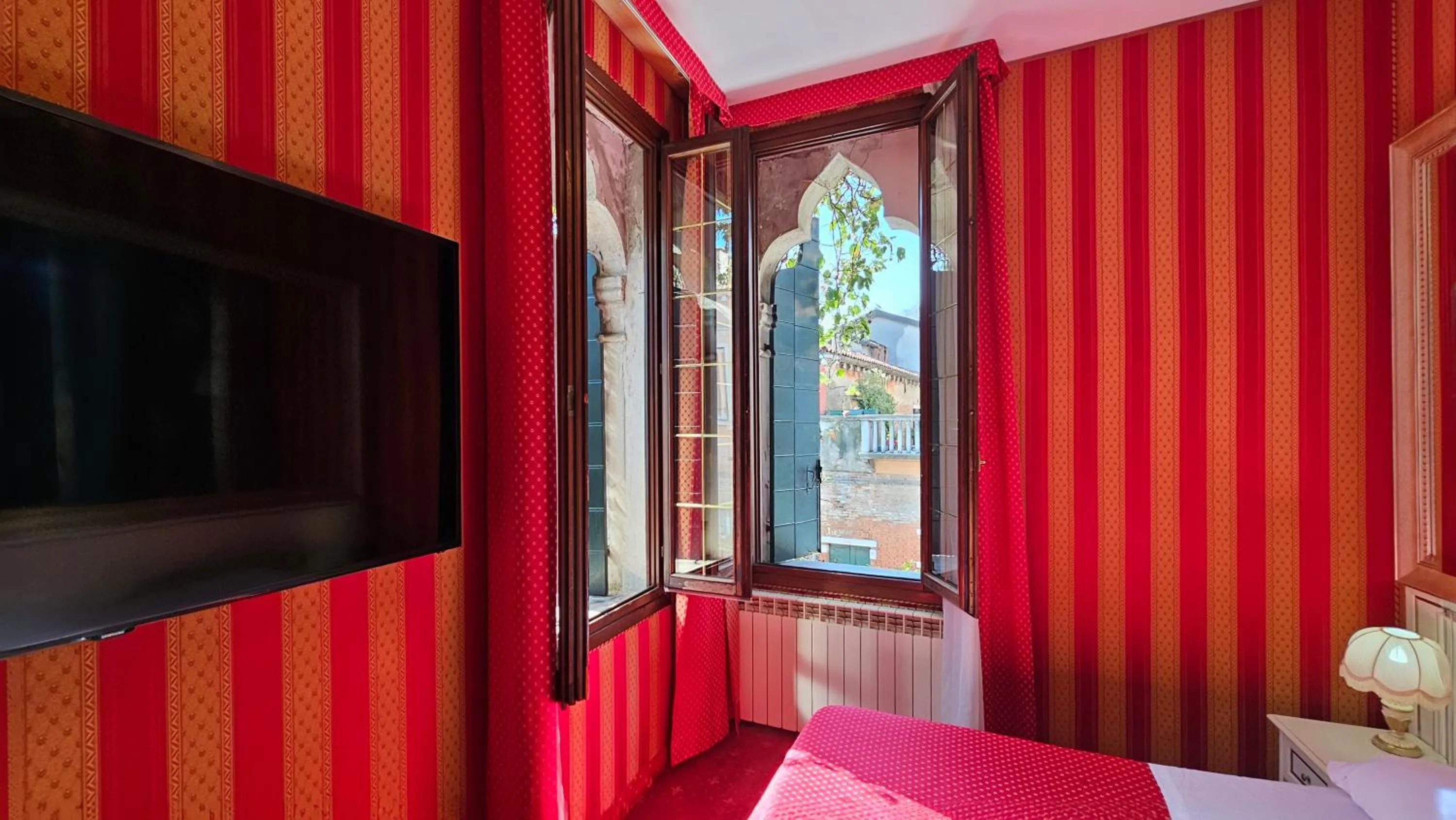 View (from property/room), Bed in Hotel Messner