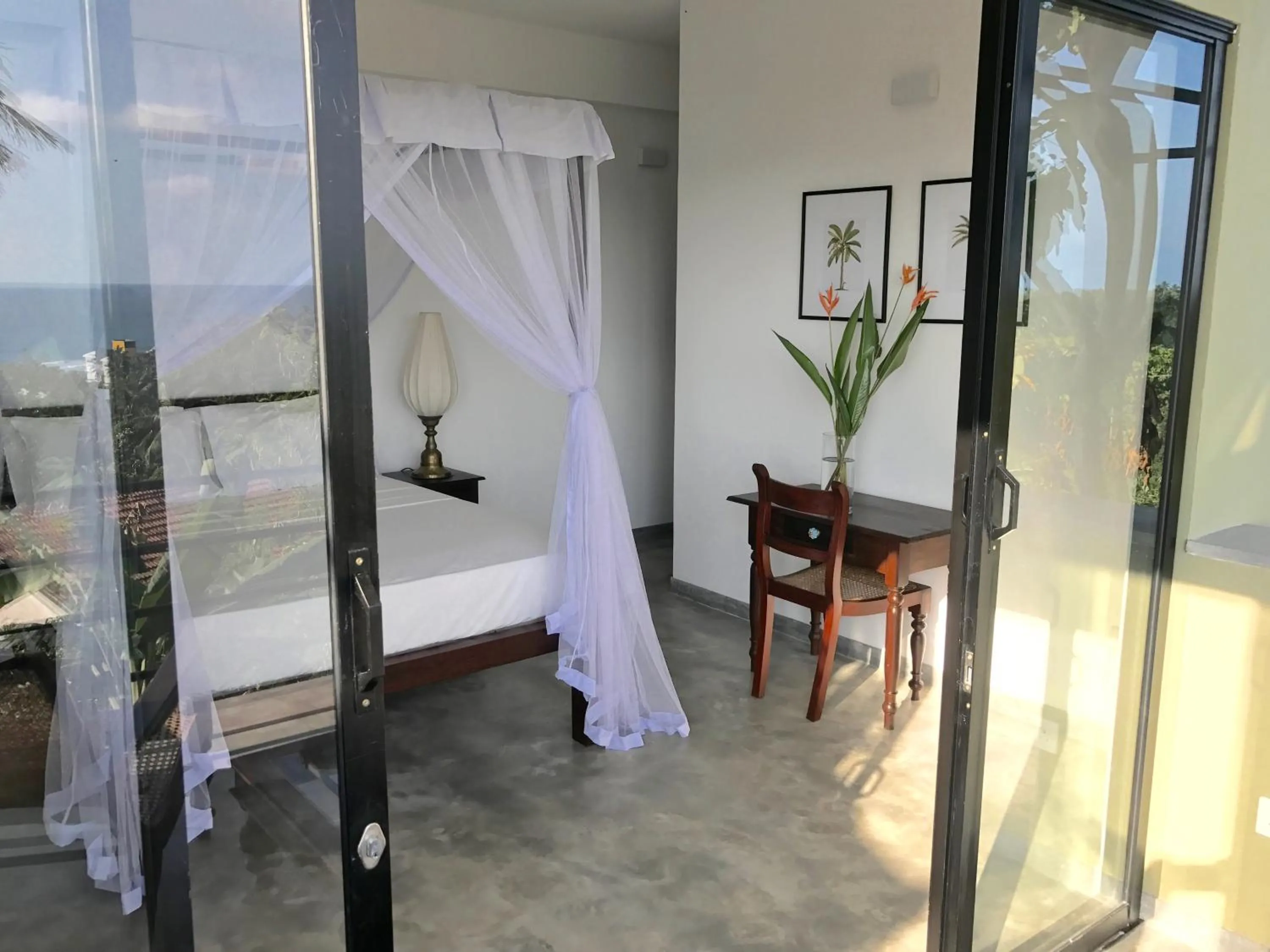 Photo of the whole room, Bed in Lara's place