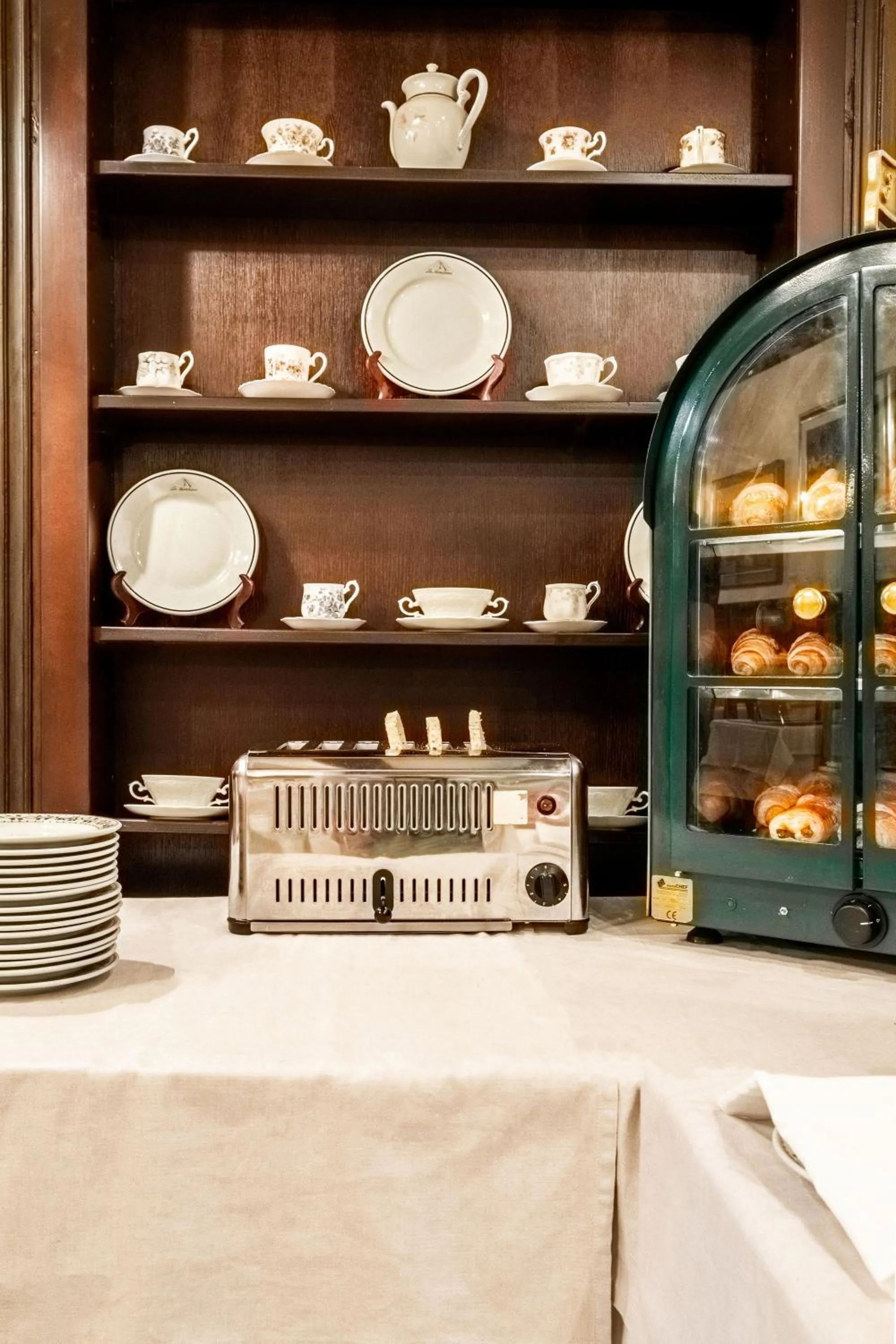 Breakfast in Hotel La Meridiana