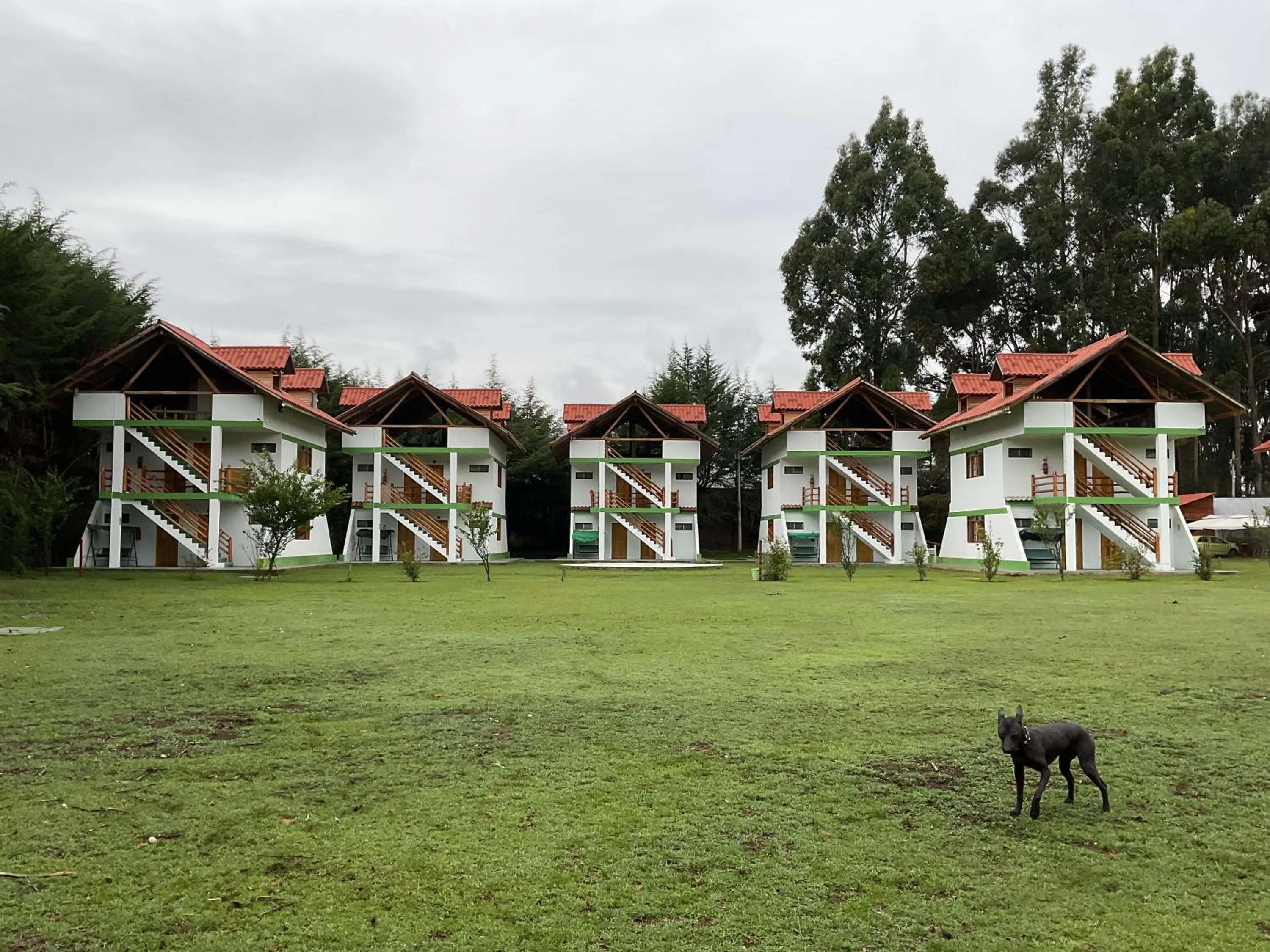 Property building in RESORT ALAPA