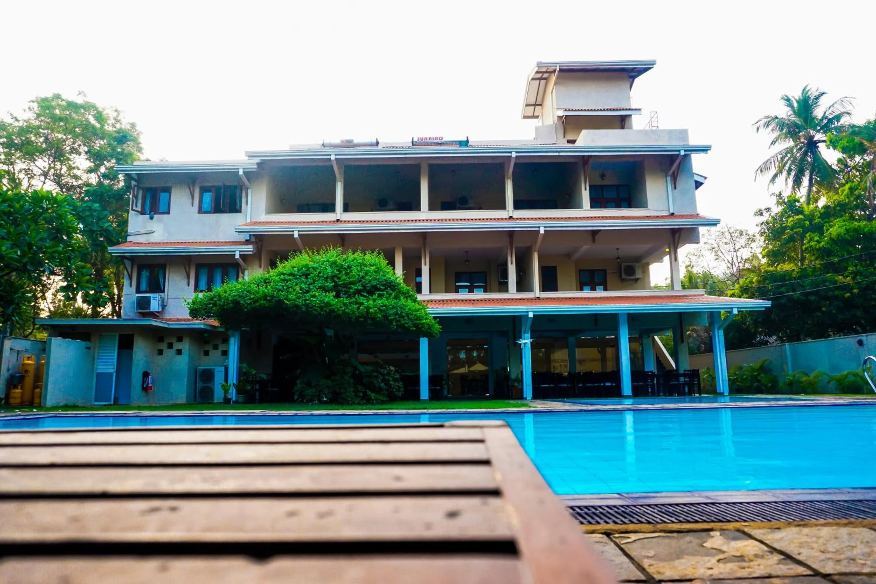 Property building in Lavendish Okrin Hotel